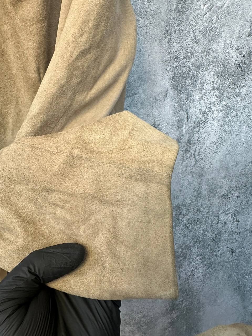 Armani Collezioni Armani Collezioni Velour Coat Vintage Single-Breasted Size XL / US 12-14 / IT 48-50 - 10 Thumbnail