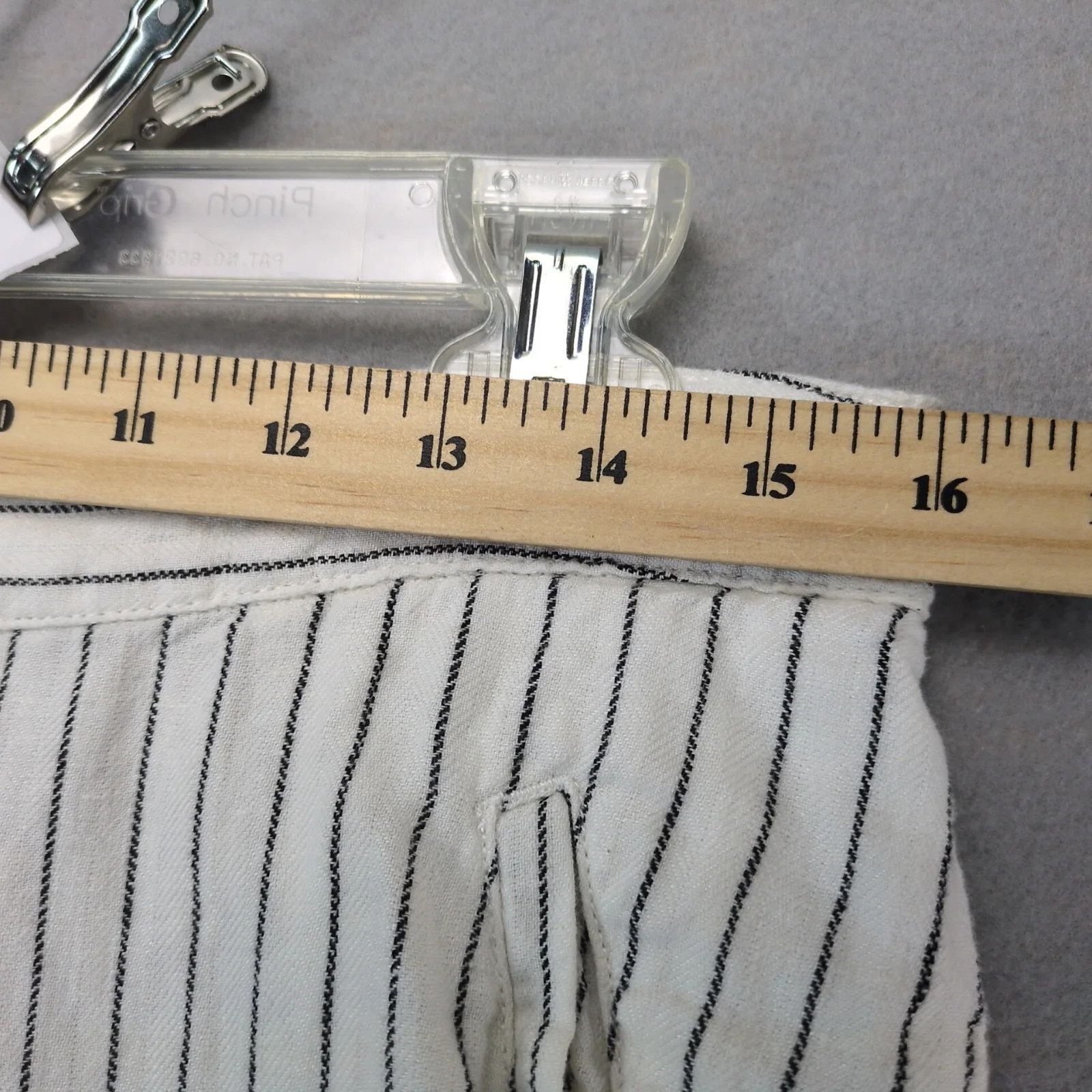 Rachel Zoe Rachel Zoe Striped Linen Cotton Cuffed Pants L 32x26" Crop Size 34" / US 12 / IT 48 - 3 Thumbnail