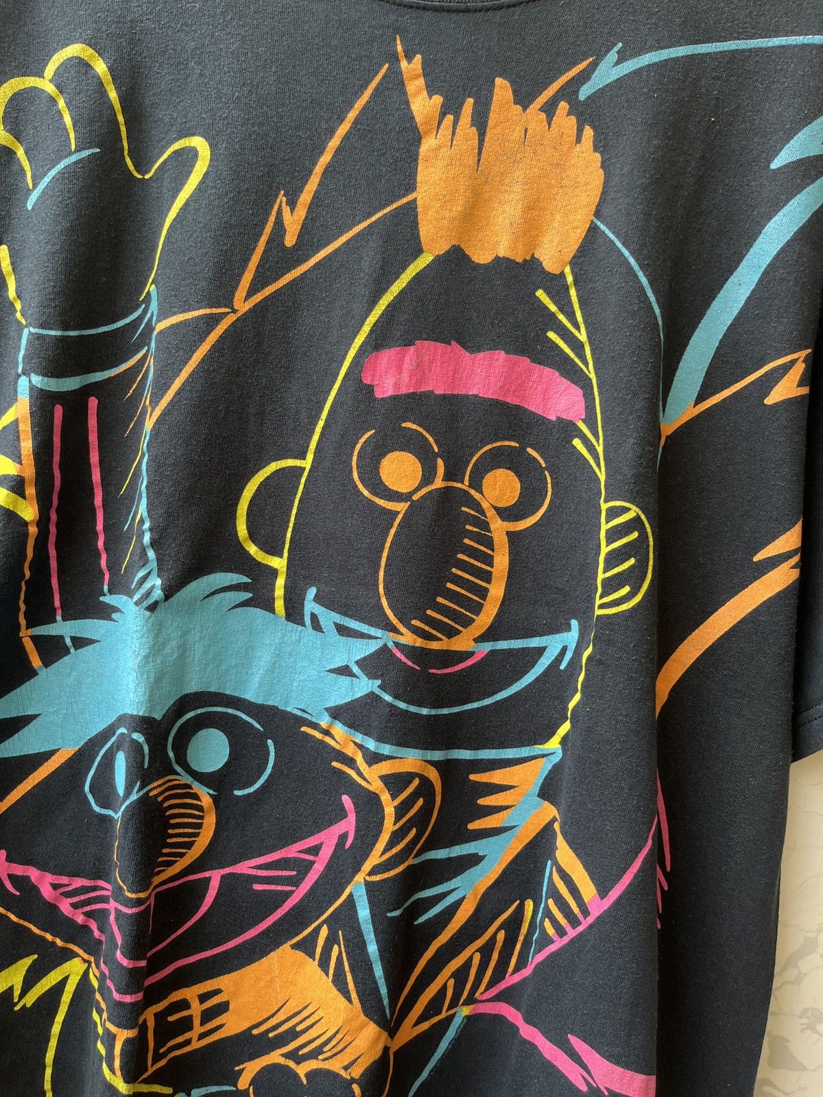 Vintage Vintage Bert & Ernie Neon Tee – Sesame Street Size US XL / EU 56 / 4 - 2 Thumbnail