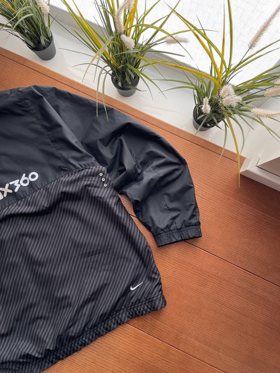 Nike × Vintage Vintage Nike Y2K AirMax 360 Logo Nylon Drill Jacket Bomber Size US L / EU 52-54 / 3 - 13 Thumbnail