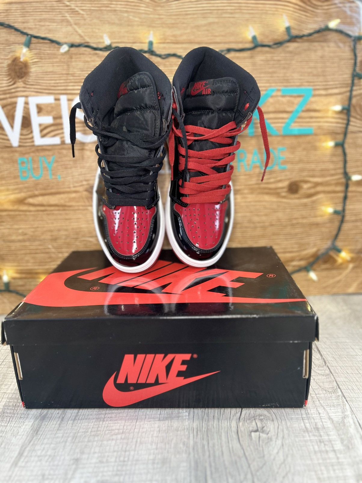 Jordan Brand Jordan 1 patent bred Size US 8.5 / EU 41-42 - 4 Thumbnail