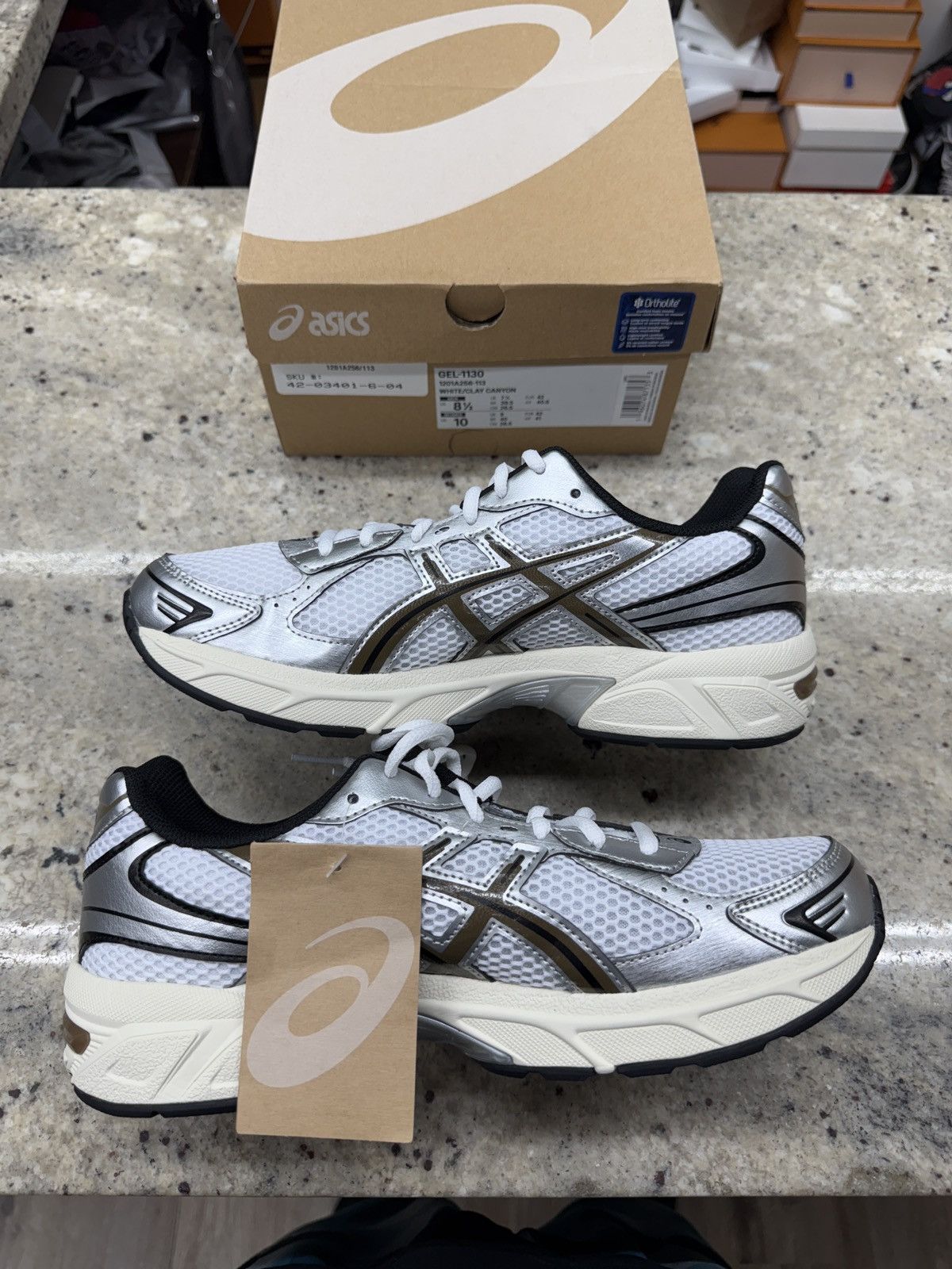Asics ASIC White/Clay Brown 1130s Size US 8.5 / EU 41-42 - 2 Thumbnail