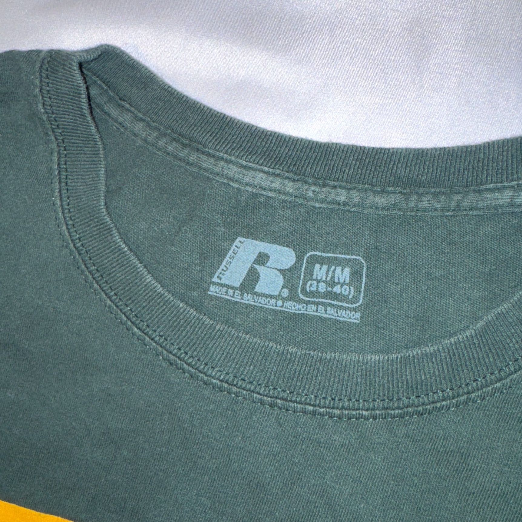 Russell Athletic Russell Athletic Baylor University Texas College Football Forrest Green Tshirt M Shirt Unisex Adults Green Logo College Short Sleeve Regular Size US M / EU 48-50 / 2 - 2 Thumbnail