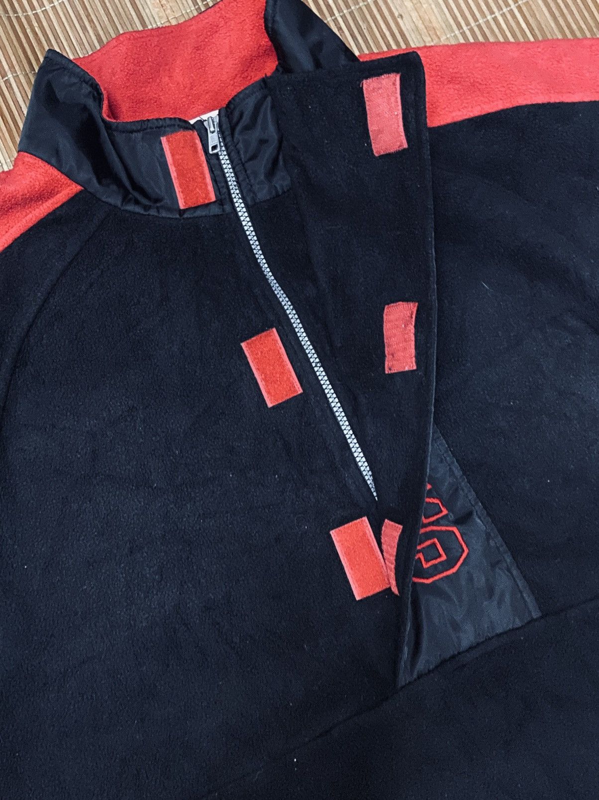 NBA VINTAGE CHICAGO BULLS FLEECE JUMPER Size US M / EU 48-50 / 2 - 10 Thumbnail