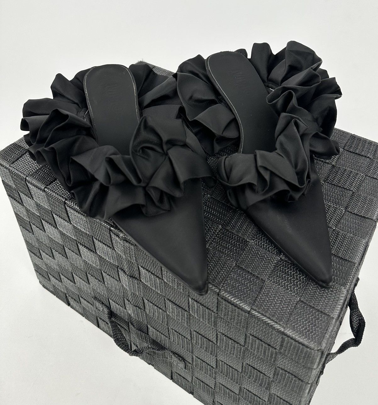 Maison Margiela MM6 Ruffles Satin Black Sandals