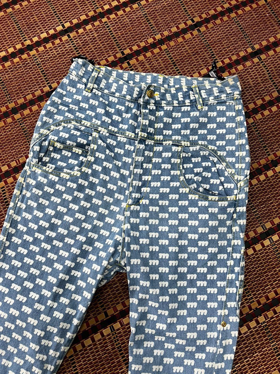 Issey Miyake × mercibeaucoup Issey Miyake Mercibeaucop Full Print Denim Jeans Size US 29 - 7 Thumbnail