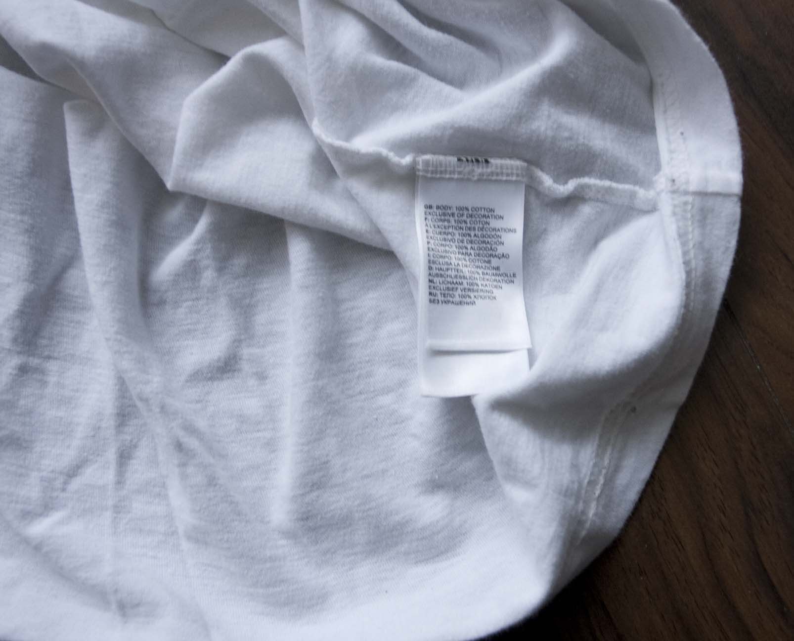 The North Face The North Face T Shirt Size L Logo White Size US L / EU 52-54 / 3 - 4 Thumbnail