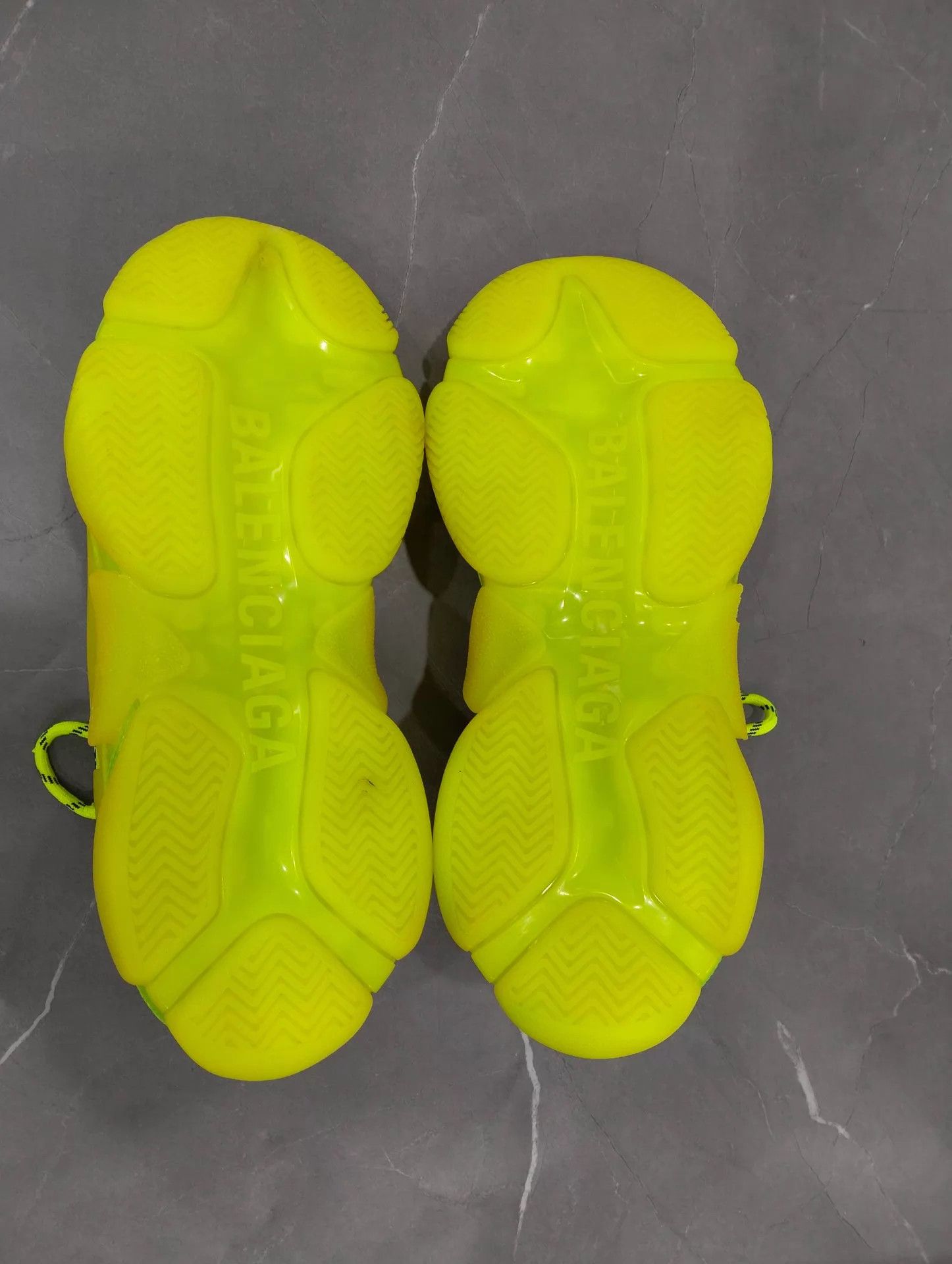 Balenciaga Balenciaga Triple S Green Dad Sneakers 40 Size US 10 / IT 40 - 6 Thumbnail