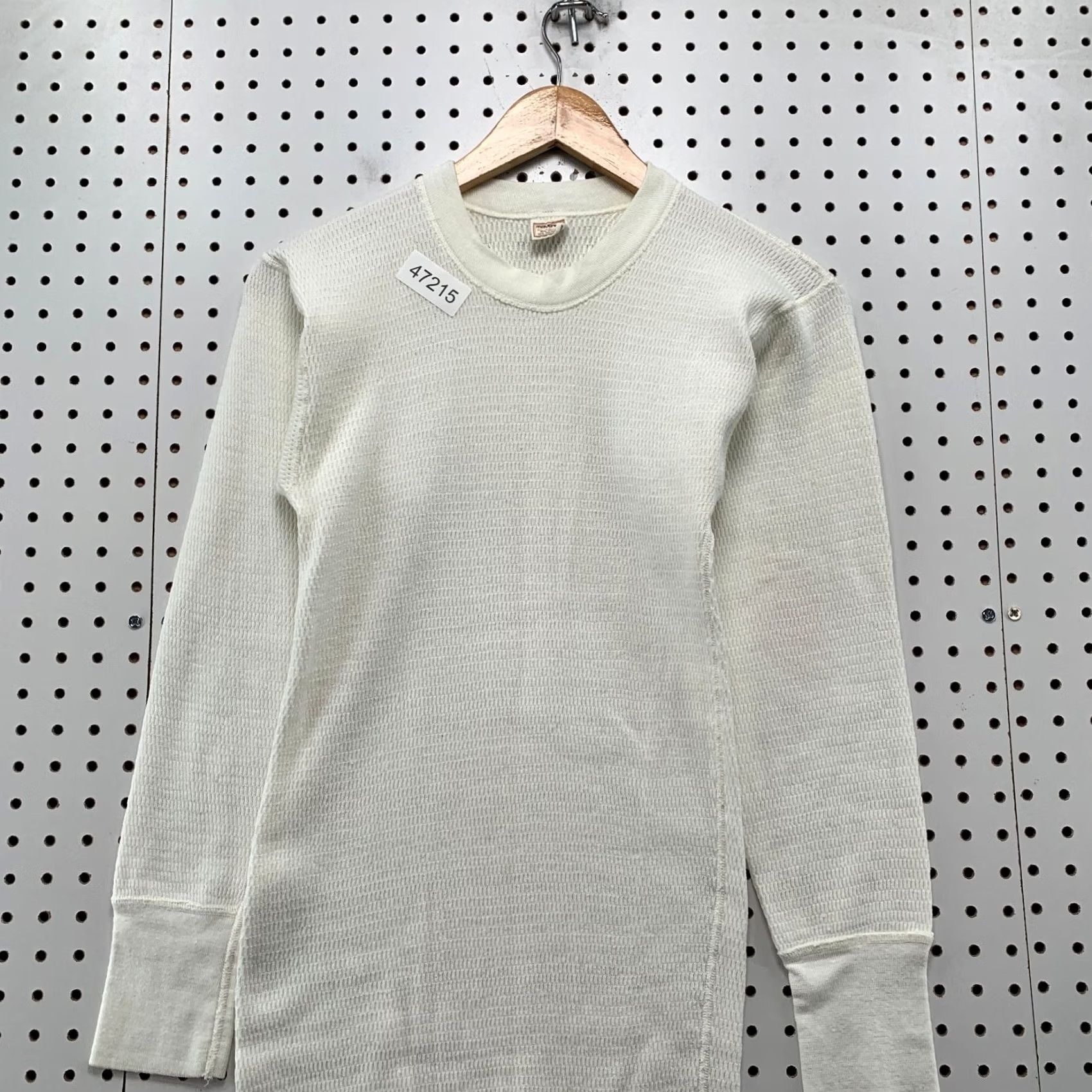 Vintage VINTAGE Maverick Thermal Sweatshirt Mens XL White Long Sleeve Waffle Knit Size US XL / EU 56 / 4 - 4 Thumbnail