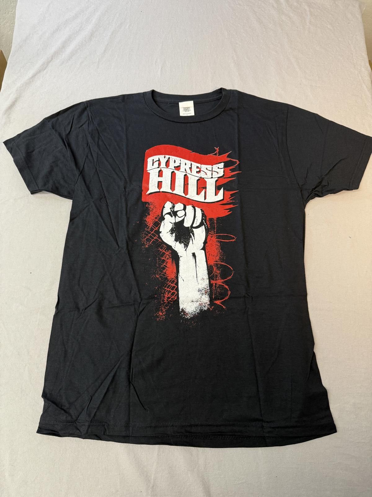 Designer Cypress Hill T-shirt Tour 2010 Rise Up Flag & Fist Tee - L Size US L / EU 52-54 / 3 - 1 Thumbnail