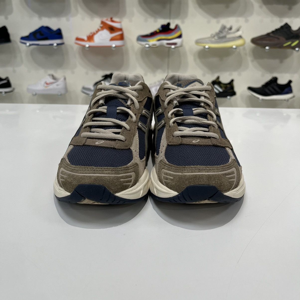 Asics Asics Gel-1130 Black Carbon Size US 8 / EU 41 - 8 Thumbnail