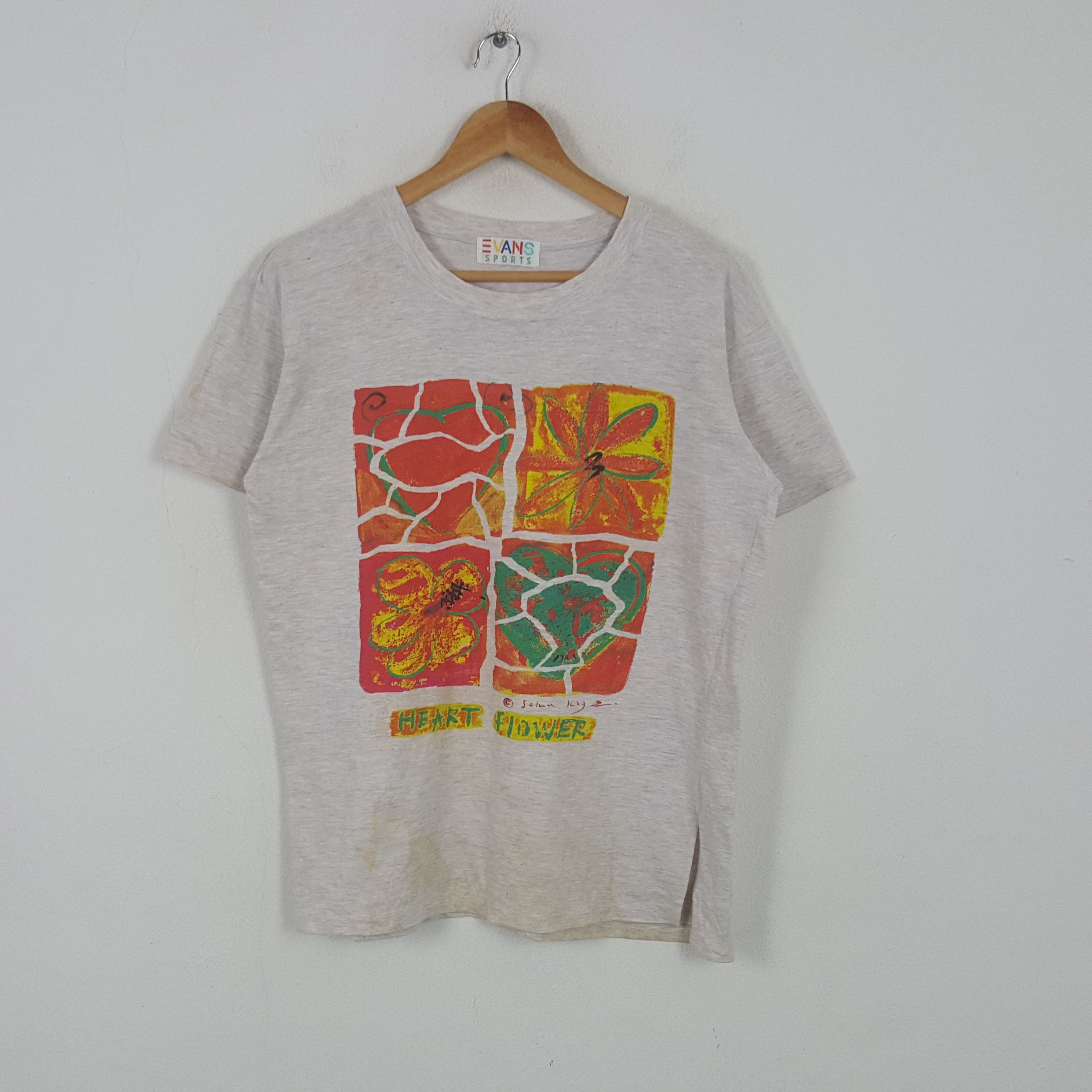 Vintage Vintage Heart Flower American Rock Band Tshirt 32 Size US S / EU 44-46 / 1 - 1 Thumbnail