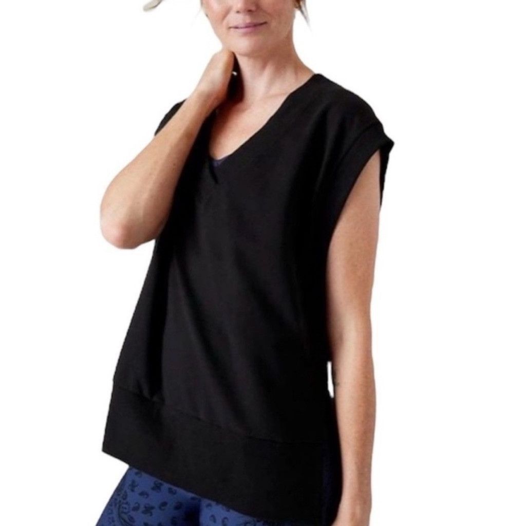 Athleta Athleta retroterry Women's Sleeveless vneck sweater size m Size L / US 10 / IT 46 - 1 Thumbnail