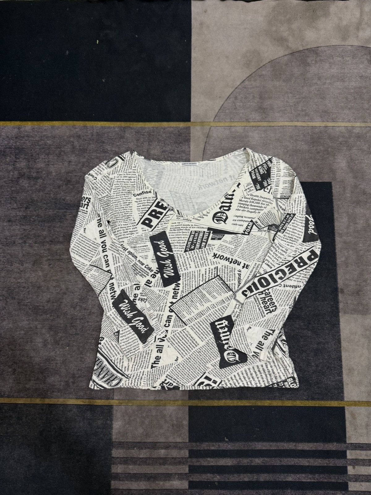 Hysteric Glamour BABE BE EQUIPVALENT HYSTERIC STYLE LONG SLEEVE Size M / US 6-8 / IT 42-44 - 1 Thumbnail