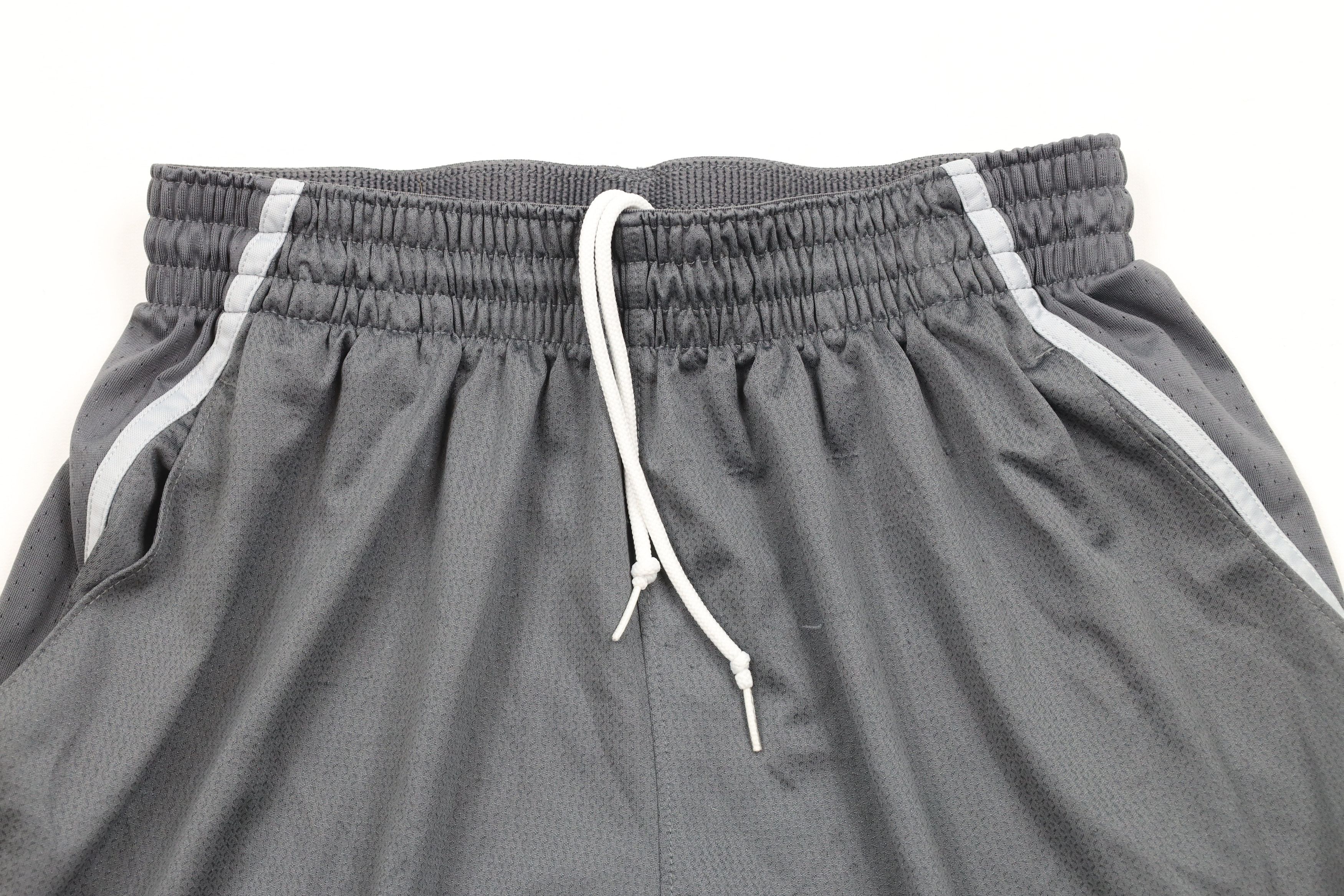 Nike × Vintage Nike Air Jordan Mesh Basketball Gym Training Shorts Gray Size US 36 / EU 52 - 2 Thumbnail