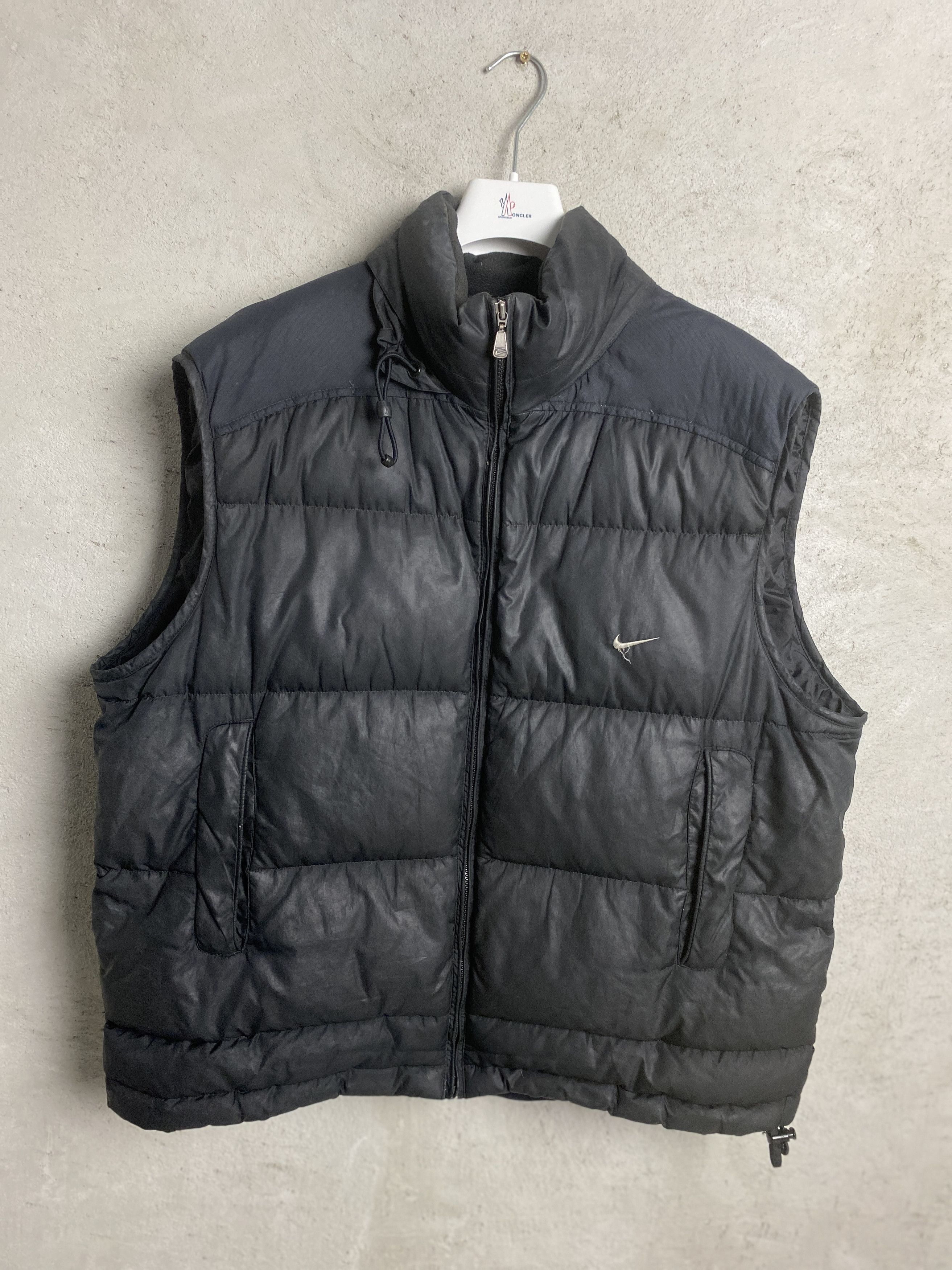 Nike Nike small logo puffer vest down jacket y2k 00s Size US XL / EU 56 / 4 - 1 Thumbnail