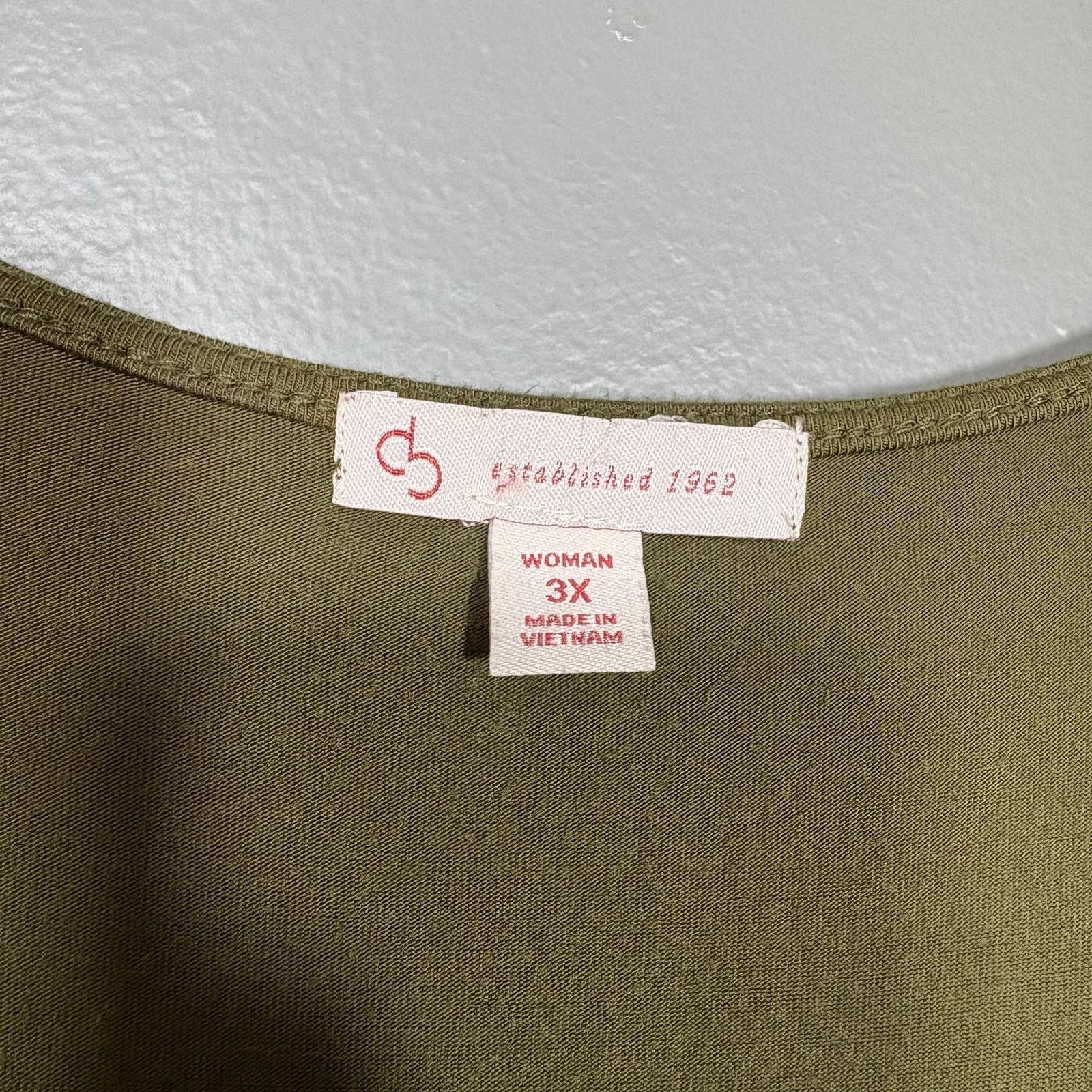 Other Dressbarn Olive Green Chiffon Panel Minimalist Blouse - 3X Size 3XL / US 20-22 - 4 Thumbnail