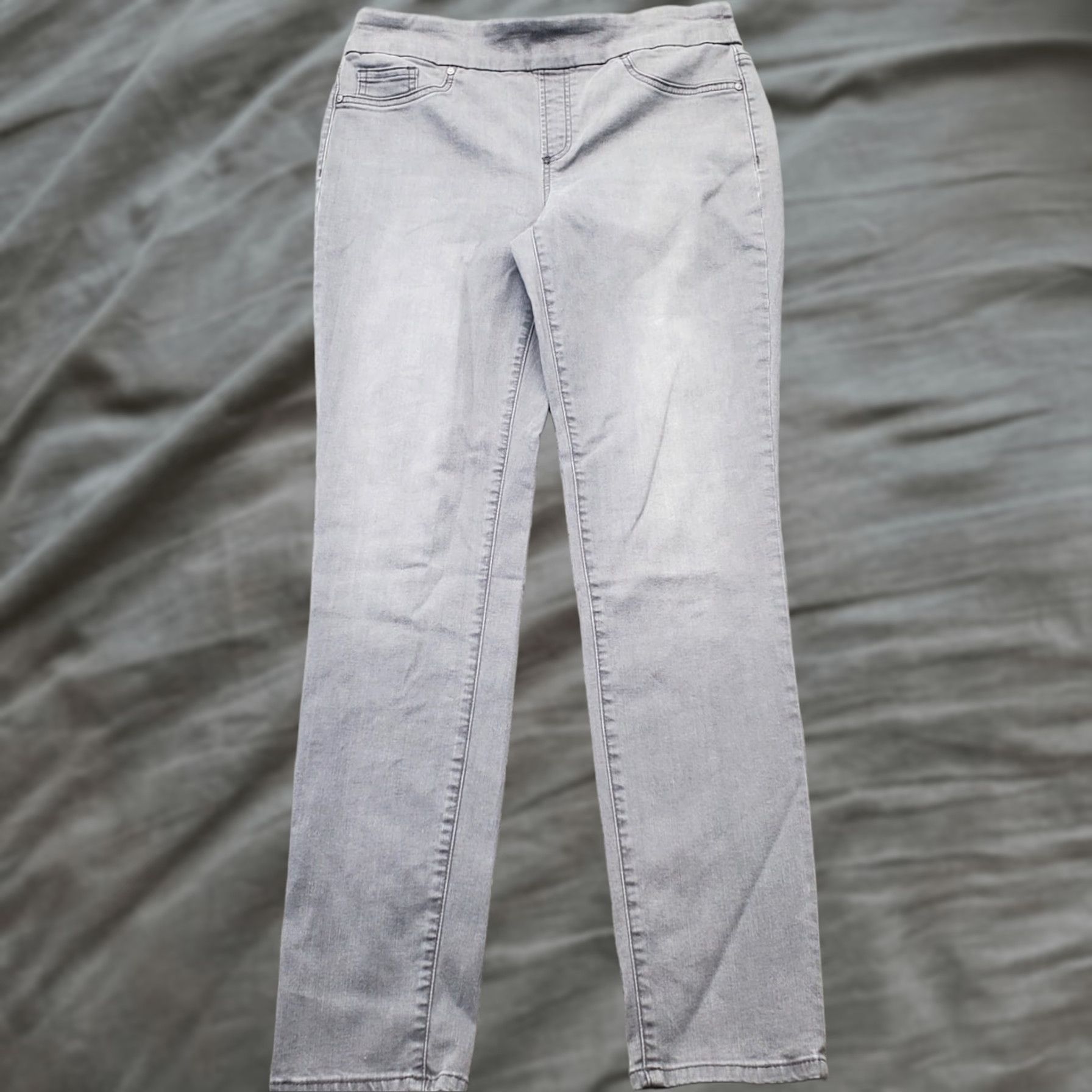 Vintage Chico's Womens 4 Gray Denim Stretch Slim Jegging Jeans Pull On Shirt Size 27" / US 4 / IT 40 - 1 Thumbnail