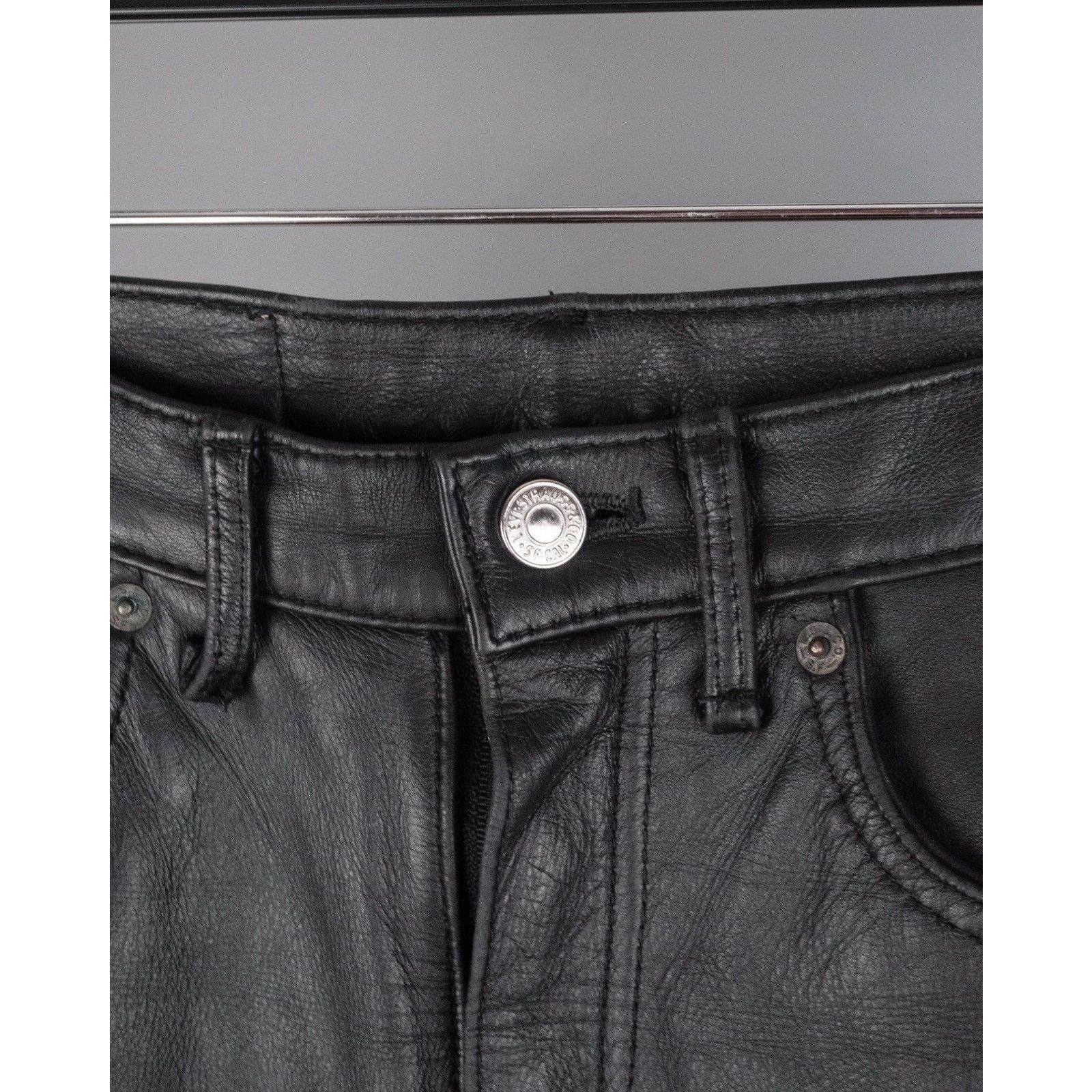 Levi's Vintage levis strauss real leather black logo pants Size 27" / US 4 / IT 40 - 9 Thumbnail