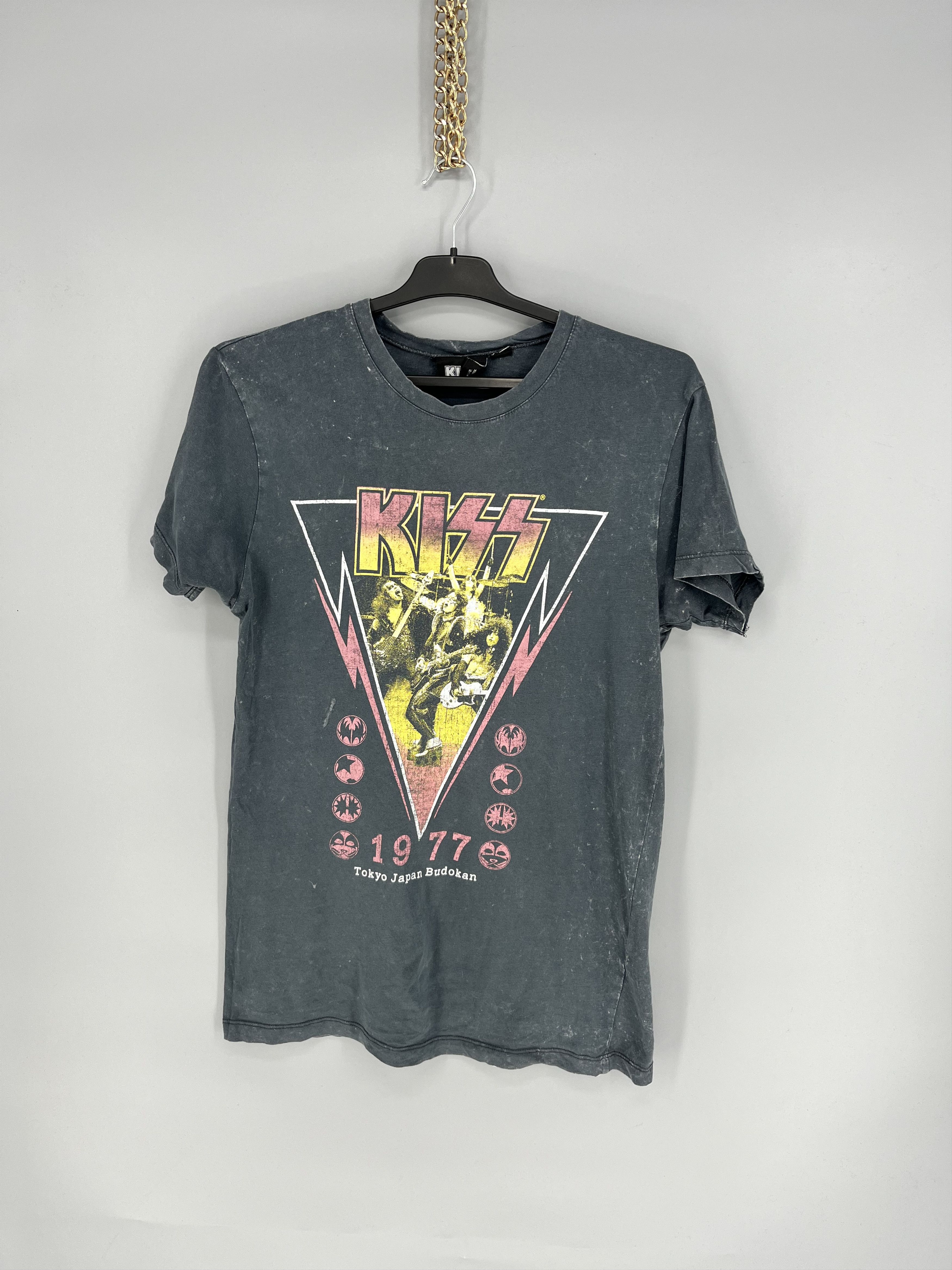 Band Tees Vintage Kiss Tokyo Jspan Tour T-Shirt Dead Face Band Rock Size US S / EU 44-46 / 1 - 1 Thumbnail