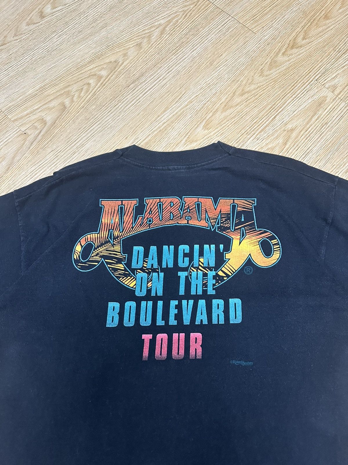 Band Tees Vintage Alabama Band Dancin' On The Boulevard 90s Tour A553 Size US L / EU 52-54 / 3 - 4 Thumbnail