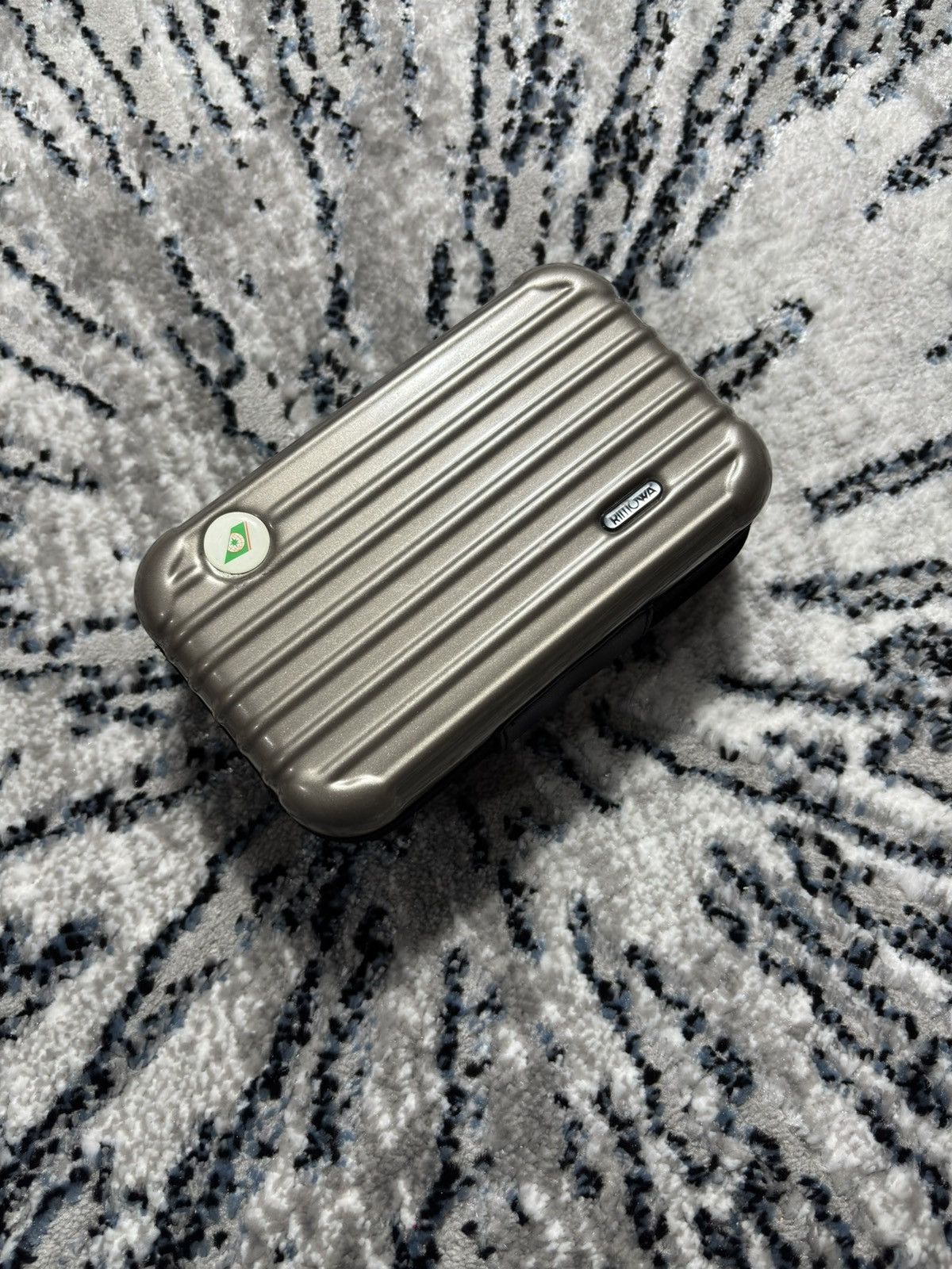 Designer × Japanese Brand × Rimowa Rimowa VIP limited edition gold mini ...