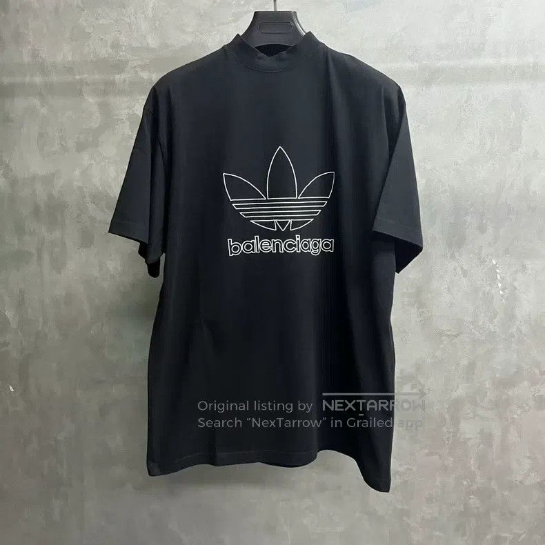 Balenciaga Balenciaga Black Brand Logo Letter Embroidered Crew Neck Size US S / EU 44-46 / 1 - 1 Thumbnail