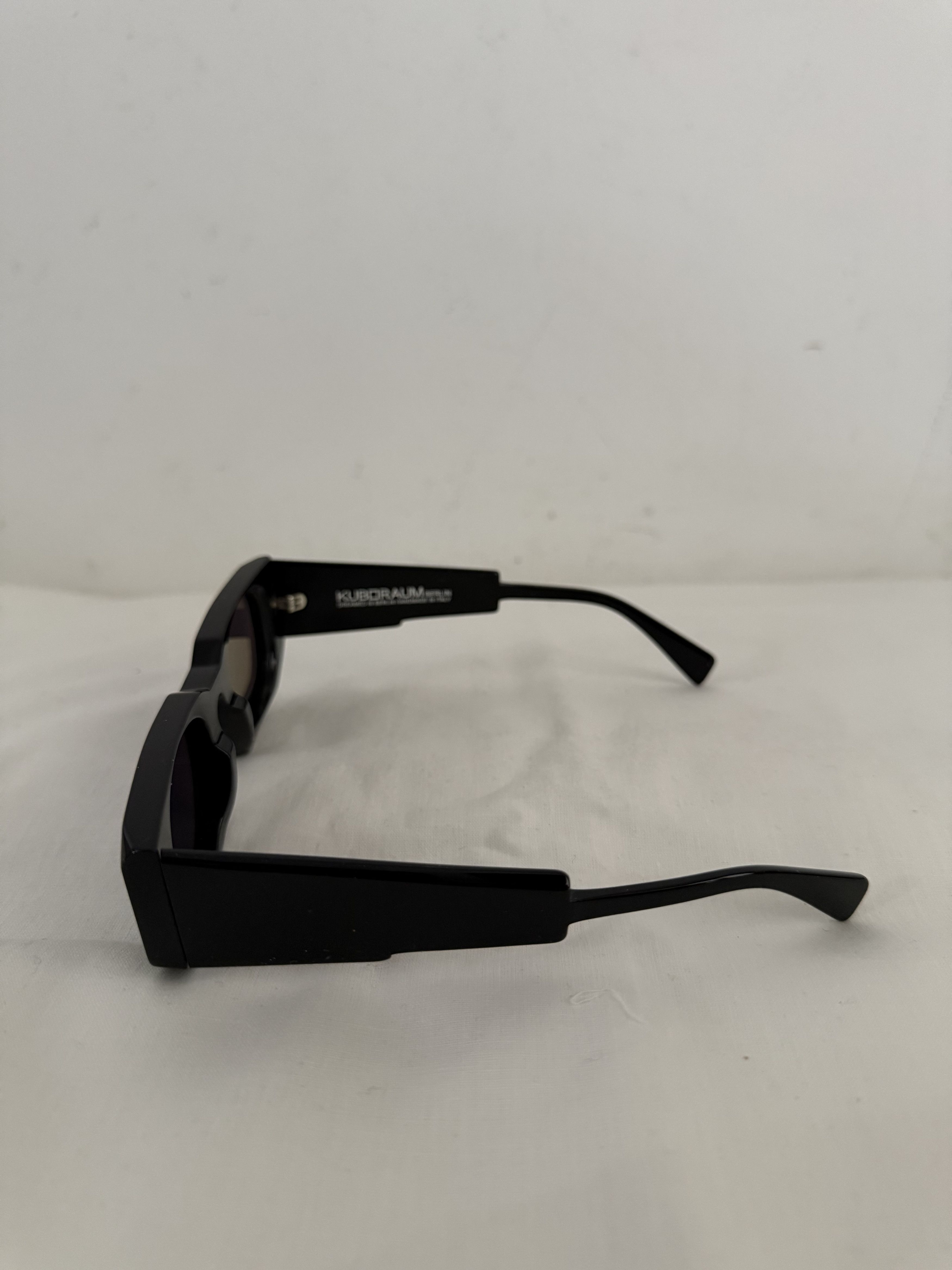 Kuboraum Kuboraum Sunglasses KRSOU8BS0000002Y Size ONE SIZE - 4 Thumbnail