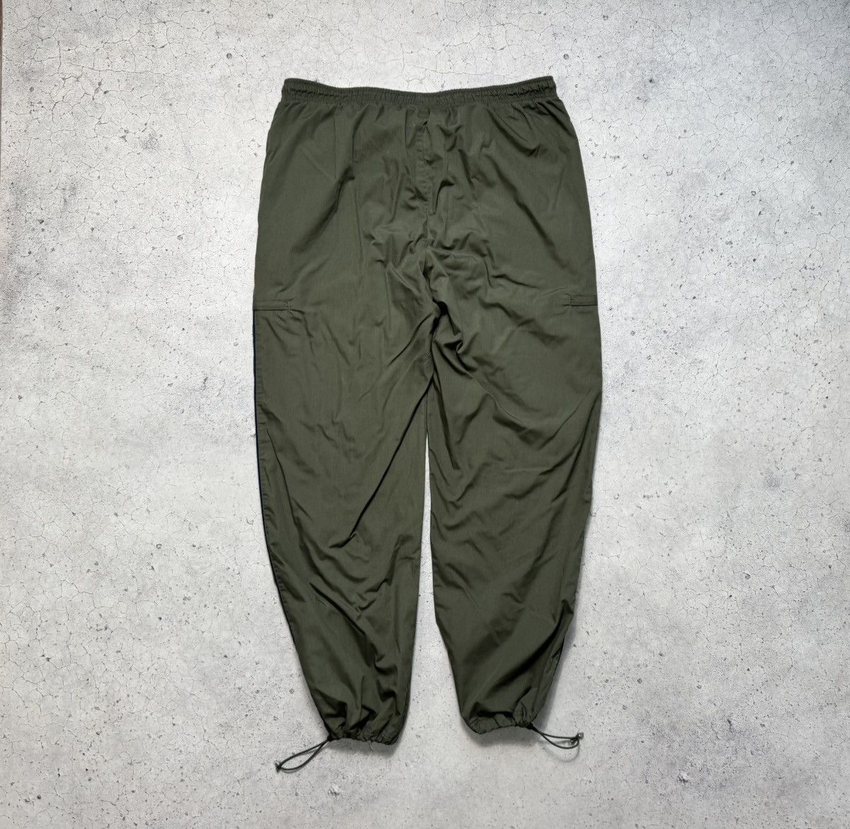 Nike Nike Swoosh Track Pants Nylon Baggy Drill Swoosh Vintage Size US 38 / EU 54 - 2 Thumbnail