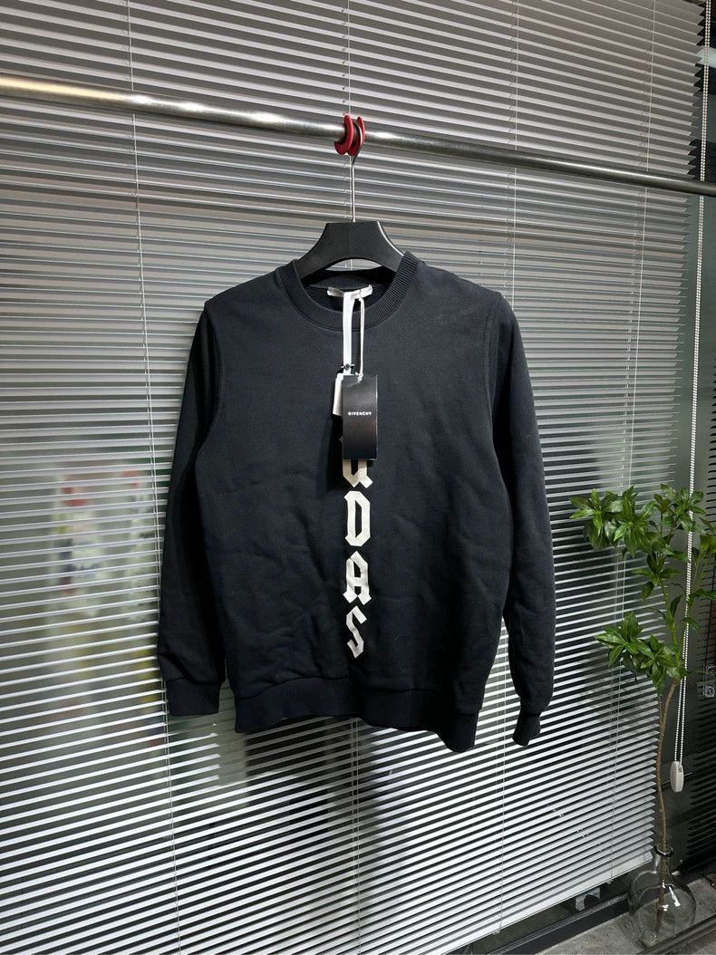 Givenchy Givenchy Letter Print Black Hoodie Round Neck Long Sleeve 2 Size US XS / EU 42 / 0 - 1 Thumbnail