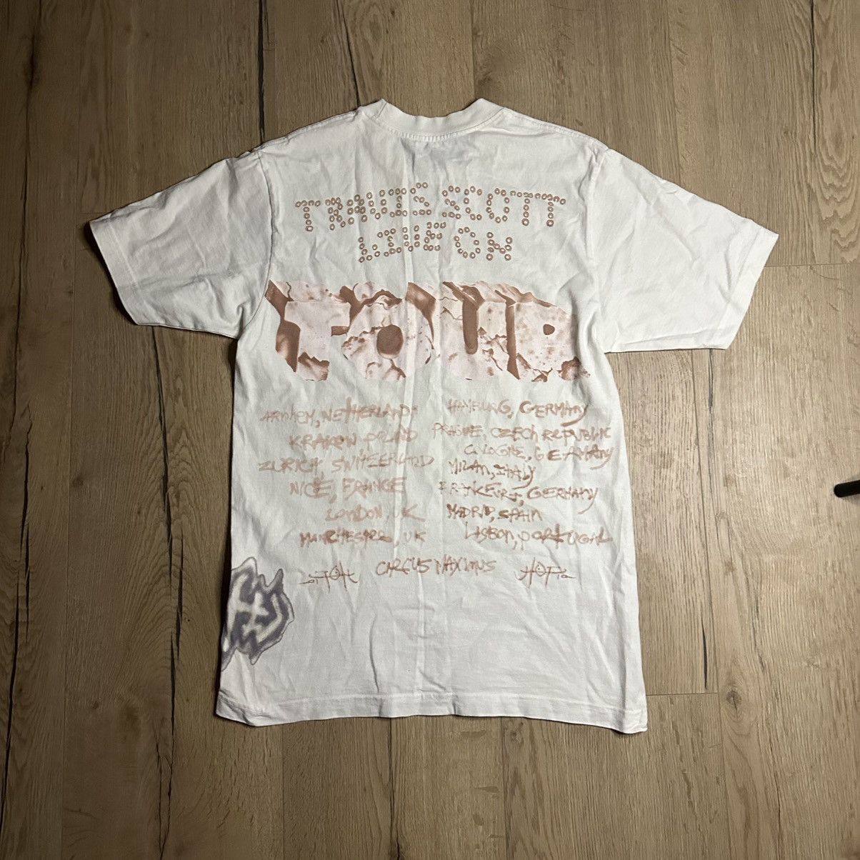 Travis Scott Travis Scott Graphic T-Shirt Size M Size US M / EU 48-50 / 2 - 8 Thumbnail