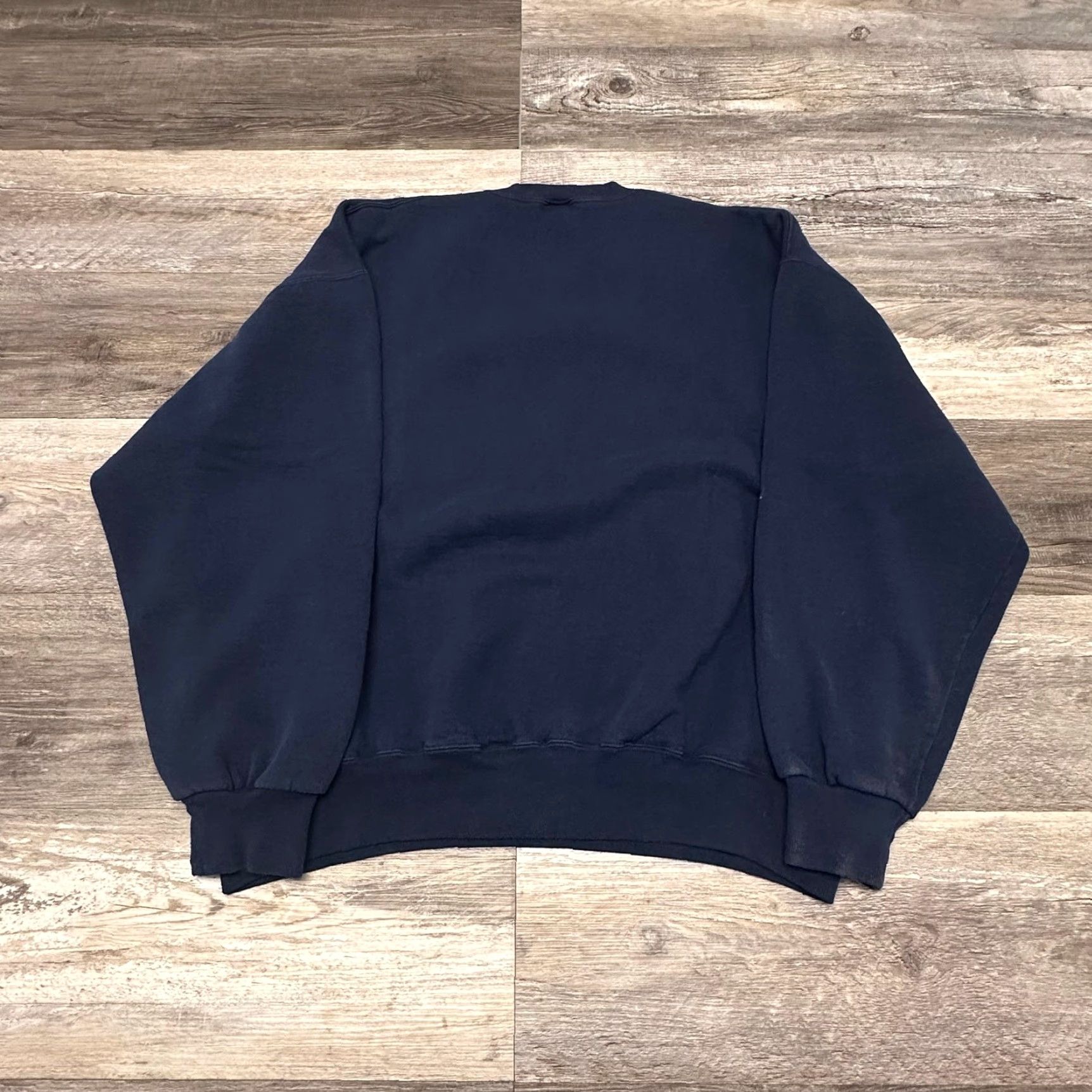 Russell Athletic VINTAGE Russell Athletic Lyceum University Wreath Graphic Sweatshirt Mens 2XL Blue Navy Pullover 50/50 Cotton Polyester Crewneck Size US XXL / EU 58 / 5 - 7 Thumbnail