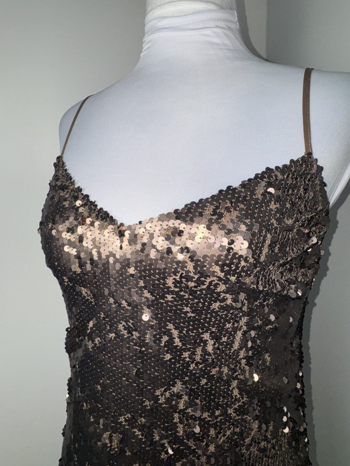 L'AGENCE L’agence Elora Sequin Mini Dress in Rose Gold Copper/Size 0 Size XS / US 0-2 / IT 36-38 - 5 Thumbnail