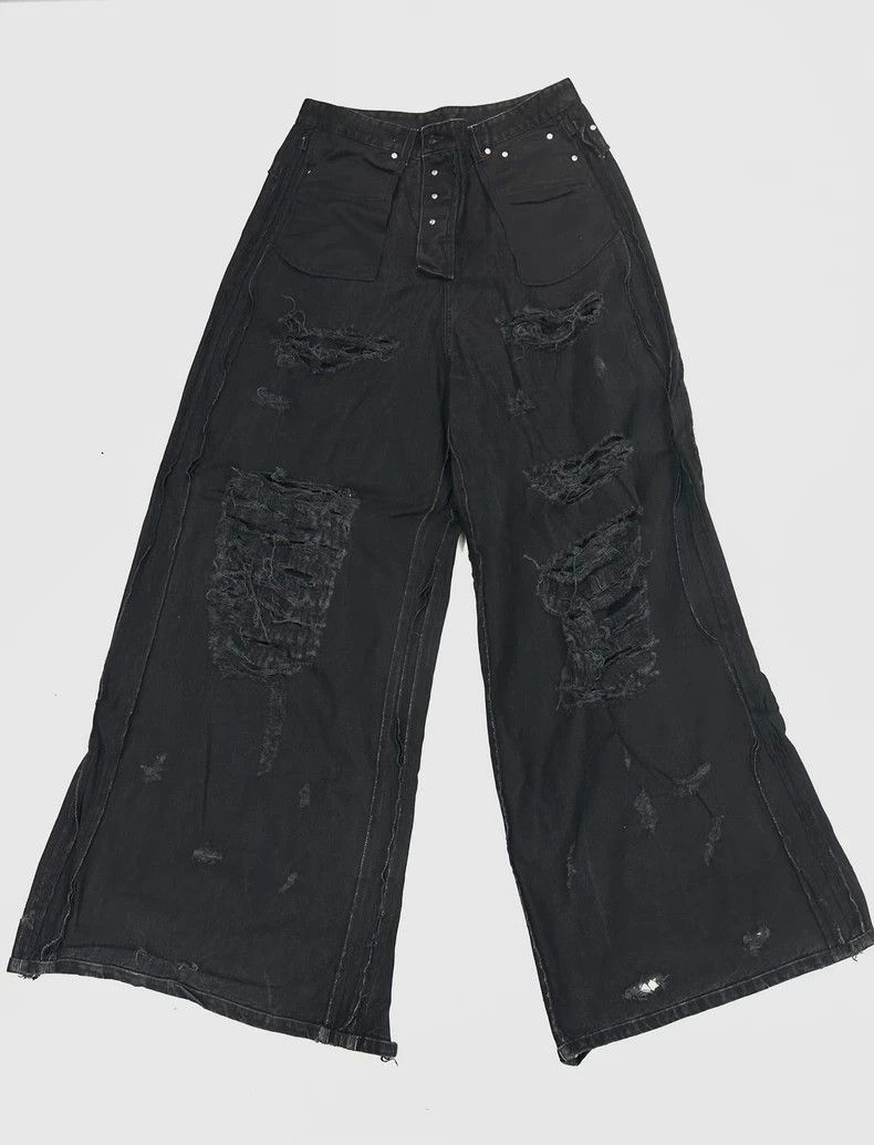 Vetements Vetements SizeS Big destroyed denim pants with reverse pock Size US 31 - 1 Thumbnail