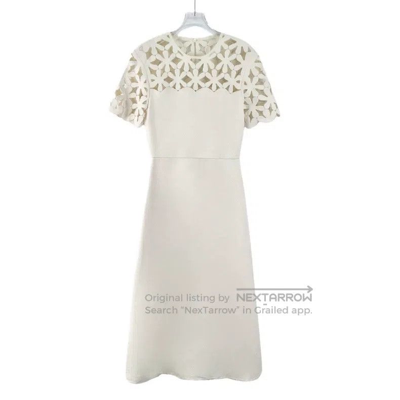 Valentino Valentino White floral openwork crew neck short-sleeved dr Size XS / US 0-2 / IT 36-38 - 1 Thumbnail