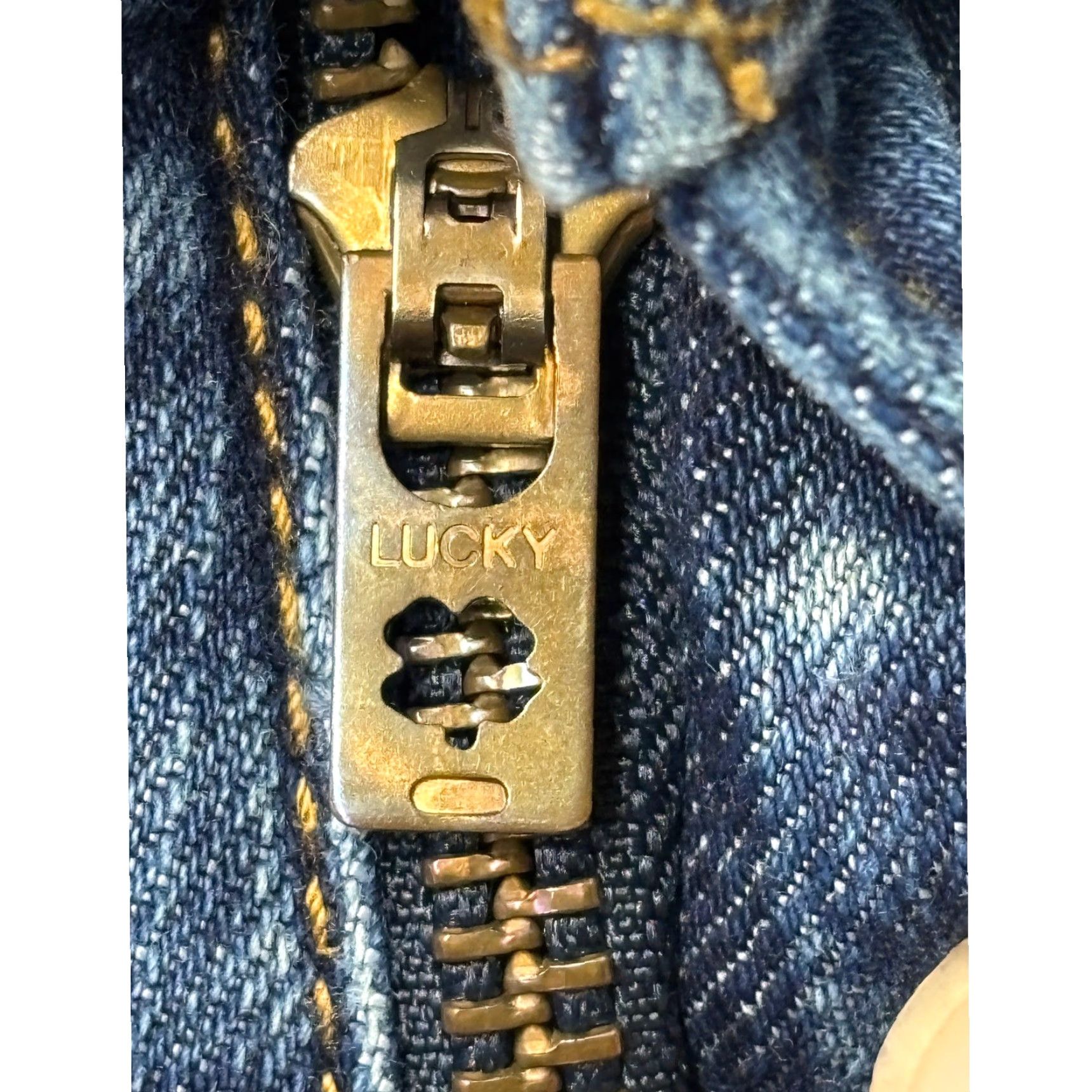 Lucky Brand Lucky Brand 410 Athletic Slim Jeans Mens 38x27 Blue Stretch Denim Medium Wash Straight 5-Pocket Modern Tailored Comfort Leather Patch Mens Size US 38 / EU 54 - 3 Thumbnail