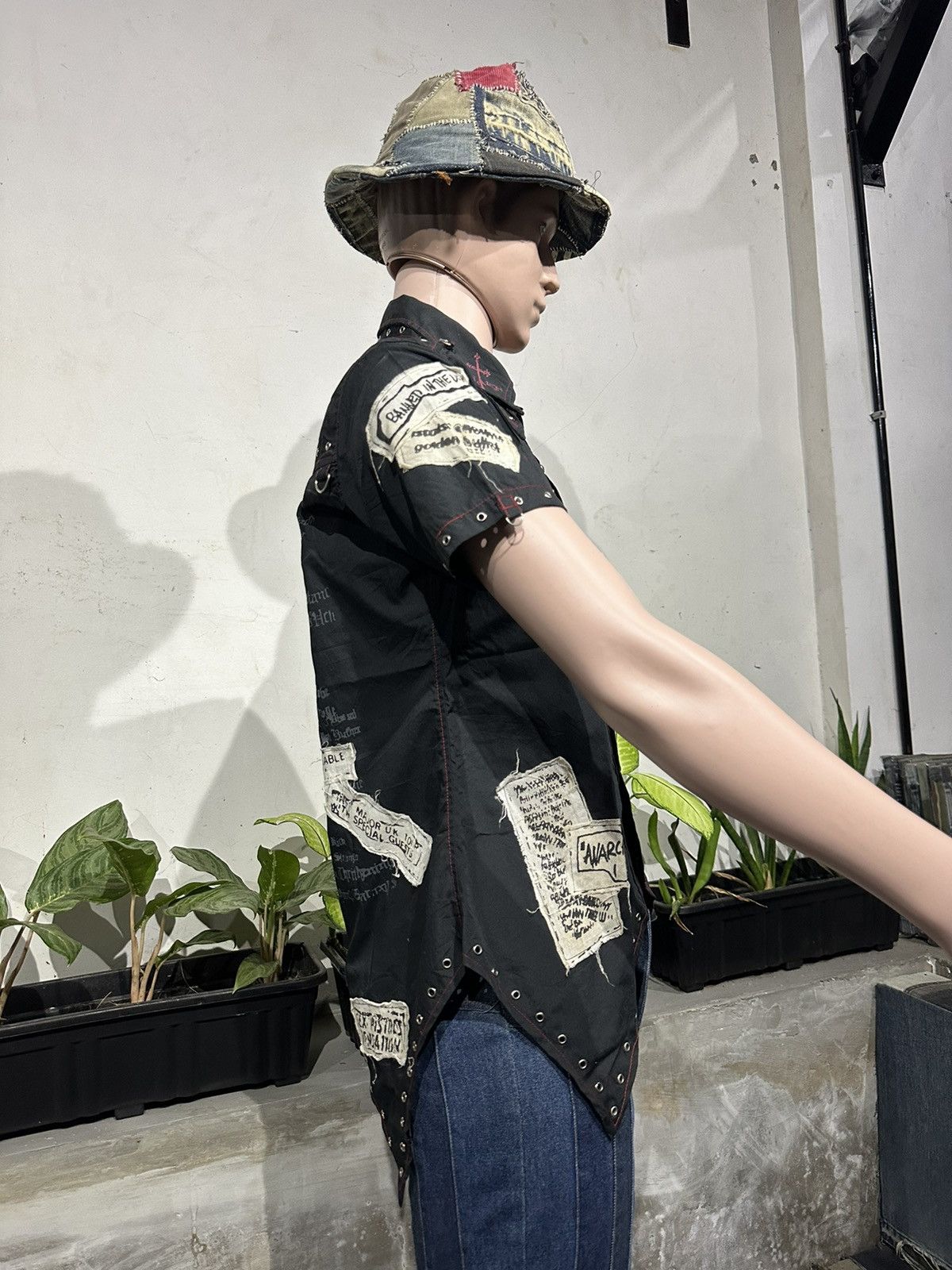 Japanese Brand Punk Asymmetrical Studded eyelets Shirt by Keystation Size US S / EU 44-46 / 1 - 12 Thumbnail