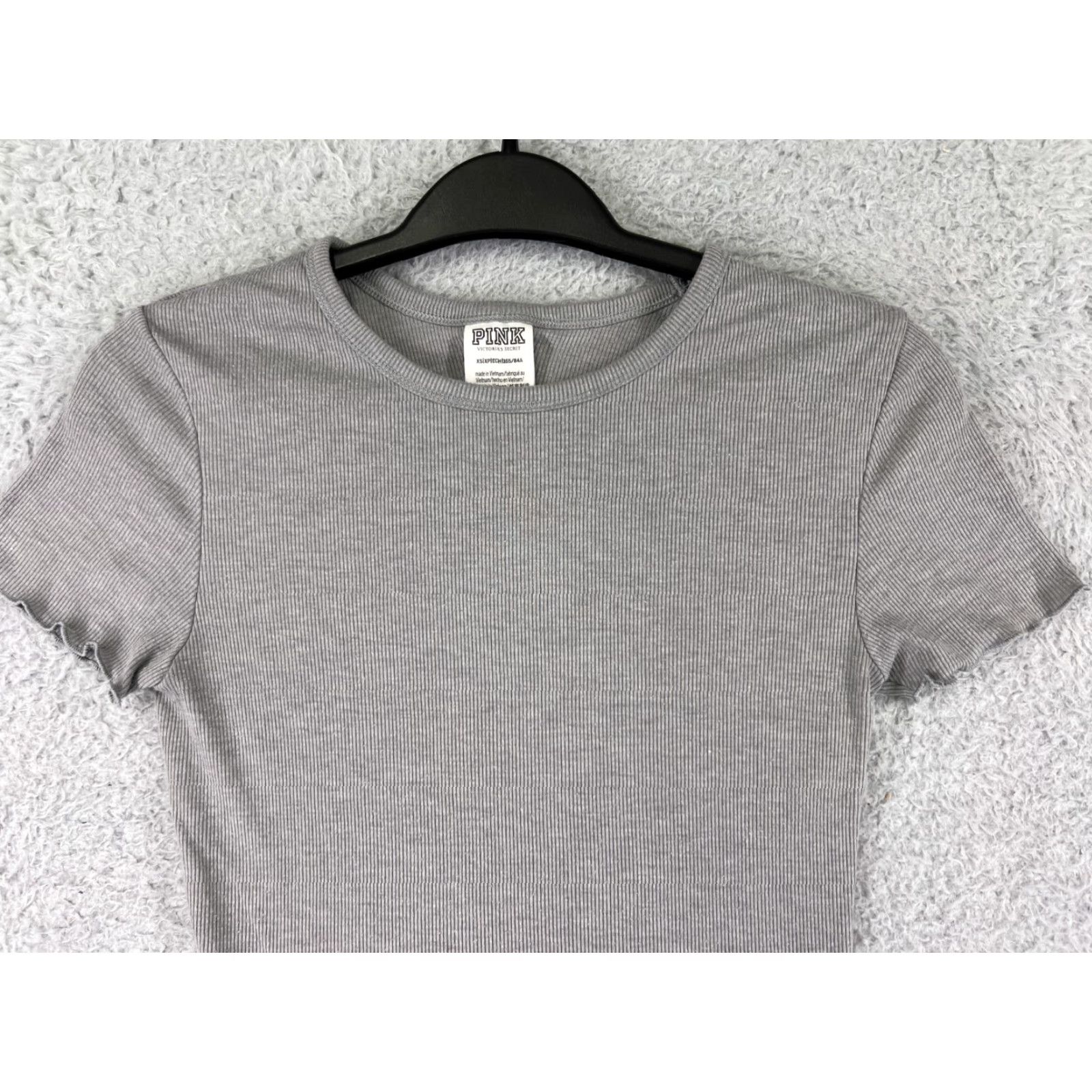 Victoria's Secret VICTORIA'S SECRET Shirt Womens XS Gray Short Sleeve Round Neck Polyester Size XS / US 0-2 / IT 36-38 - 5 Thumbnail