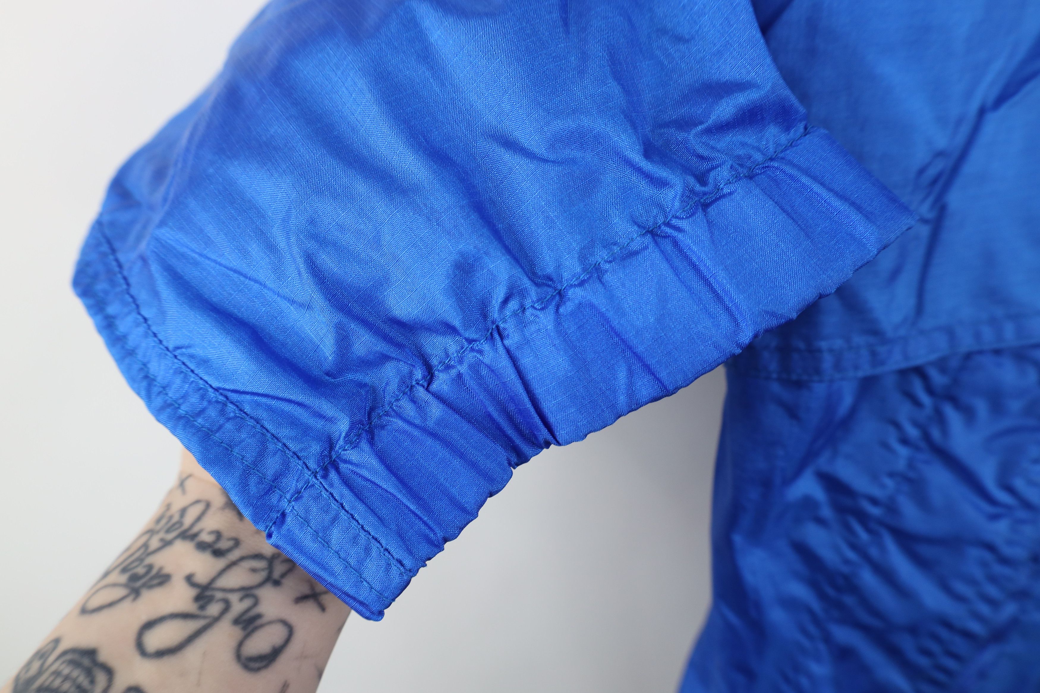 Eddie Bauer Vintage 90s Eddie Bauer Hooded Full Zip Windbreaker Jacket Size US M / EU 48-50 / 2 - 9 Thumbnail