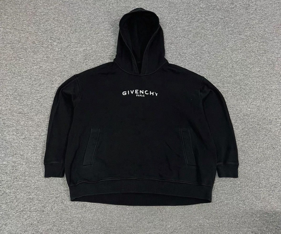 Givenchy Givenchy Black hoodie Size US M / EU 48-50 / 2 - 1 Thumbnail