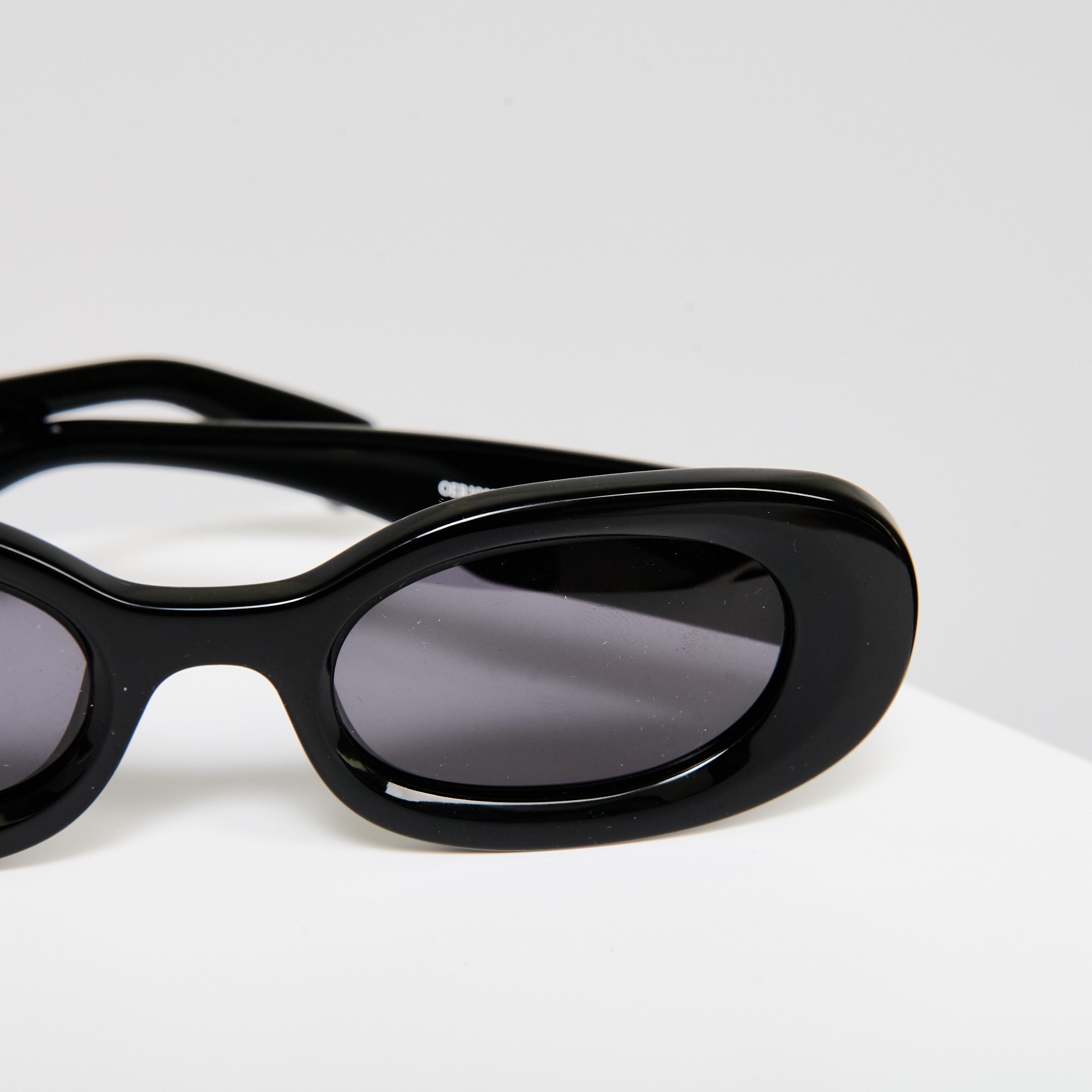 Off-White OFF WHITE AMALFI BLACK SUNGLASSES Size ONE SIZE - 8 Thumbnail