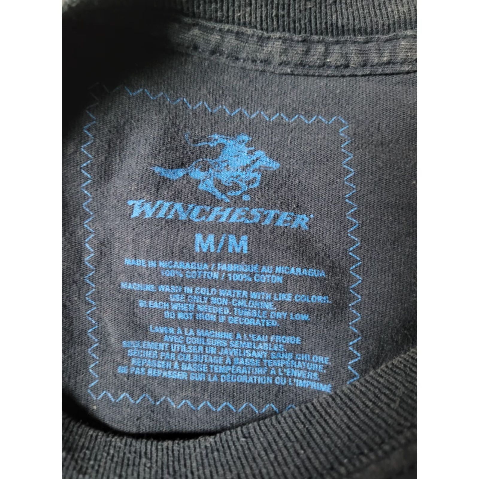 Etro VINTAGE Retro Winchester Repeating Arms Long Sleeve T Shirt Medium Guns Size US M / EU 48-50 / 2 - 5 Thumbnail