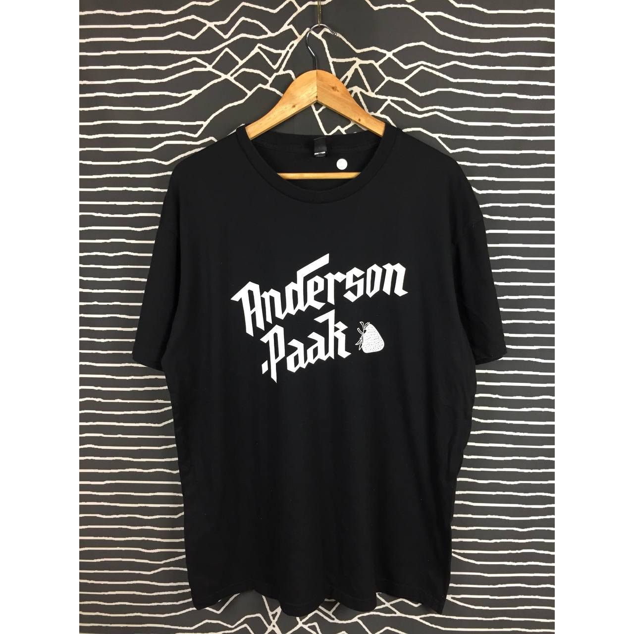 Band Tees × Rap Tees Anderson .Paak Strawberry Aesthetic Tour Rap Tees Size US XL / EU 56 / 4 - 1 Thumbnail