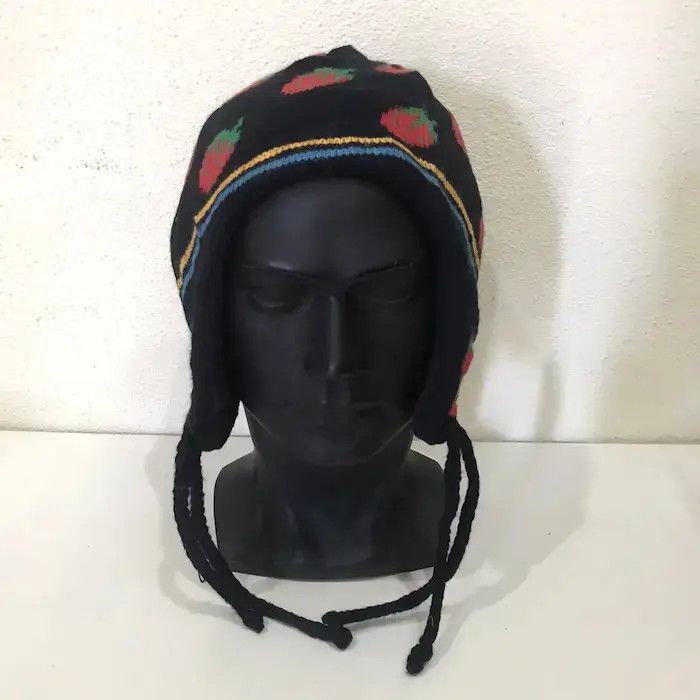 Japanese Brand Japanese Brand Strawberry Design Earflap Beanie Hat Size ONE SIZE - 2 Thumbnail