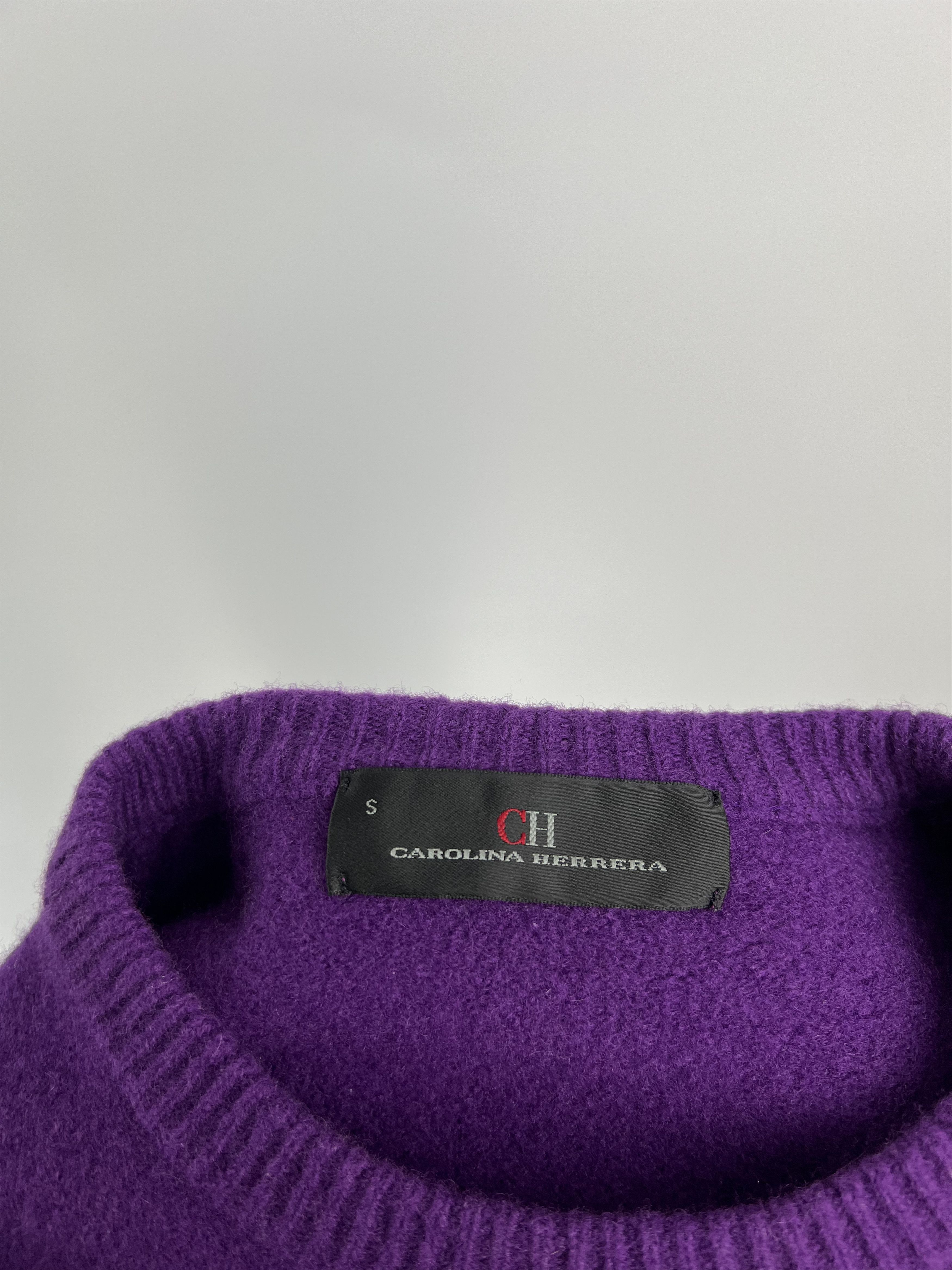 Carolina Herrera Carolina Herrera Women's 100% Lambswool Jumper Sweater Size S / US 4 / IT 40 - 8 Thumbnail