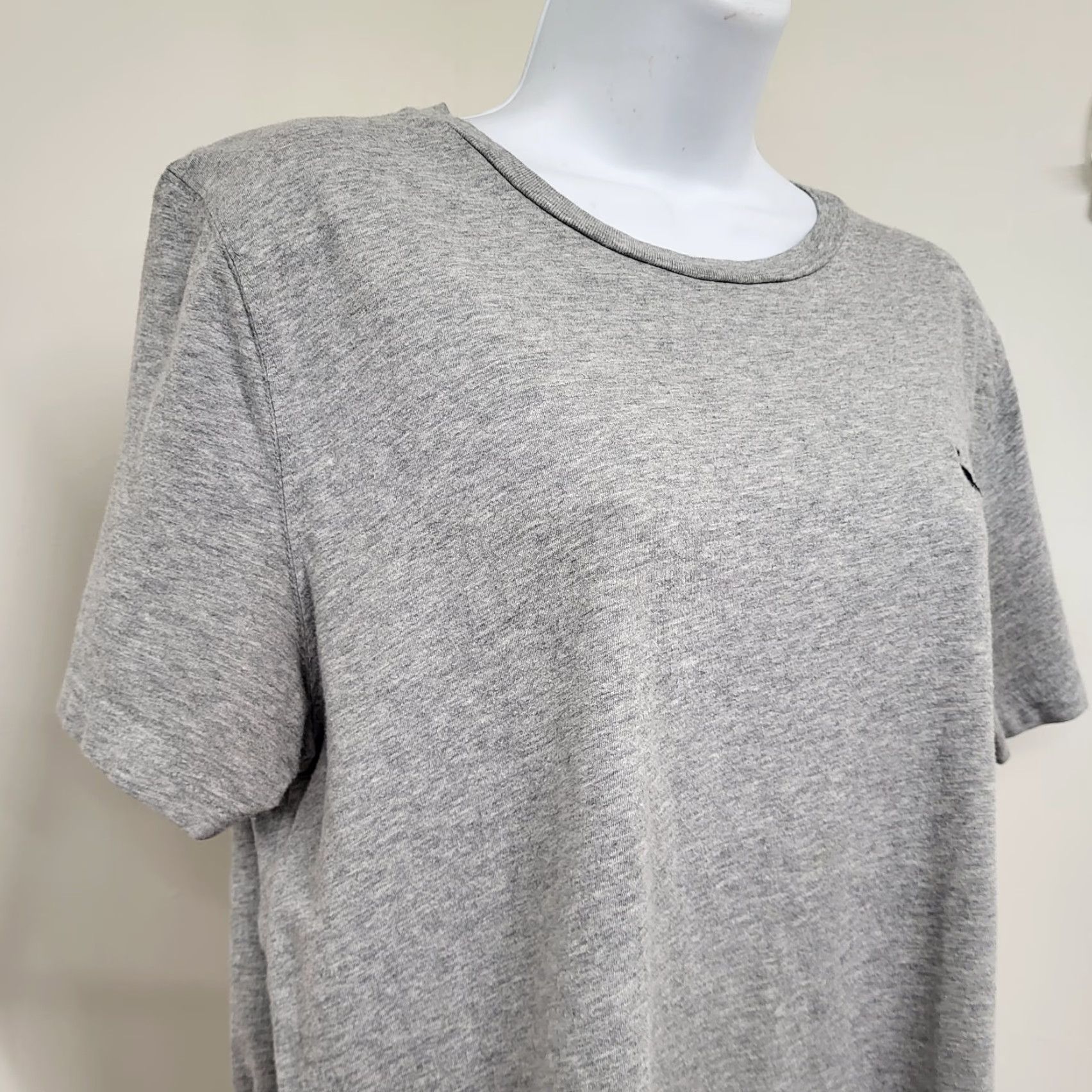 Abercrombie & Fitch Abercrombie & Fitch T-shirt Women's Size Medium Gray Short Sleeve 100% Cotton Lightweight Jersey Embroidered Moose Size M / US 6-8 / IT 42-44 - 6 Thumbnail