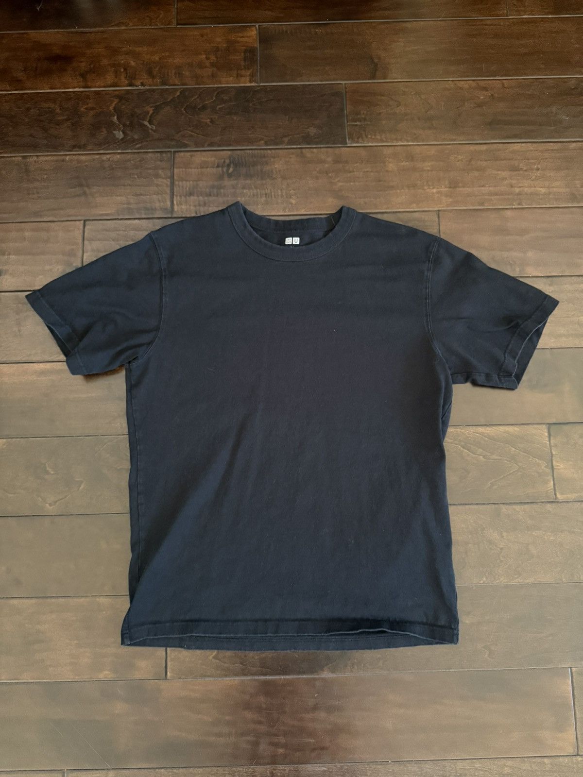 Uniqlo Uniqlo U Crew Size US M / EU 48-50 / 2 - 1 Preview