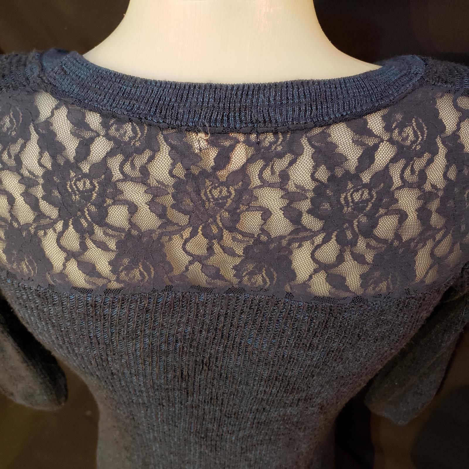 Mossimo Women's Mossimo Blue Knit Top with Lace Shoulder Detail L Size L / US 10 / IT 46 - 2 Thumbnail