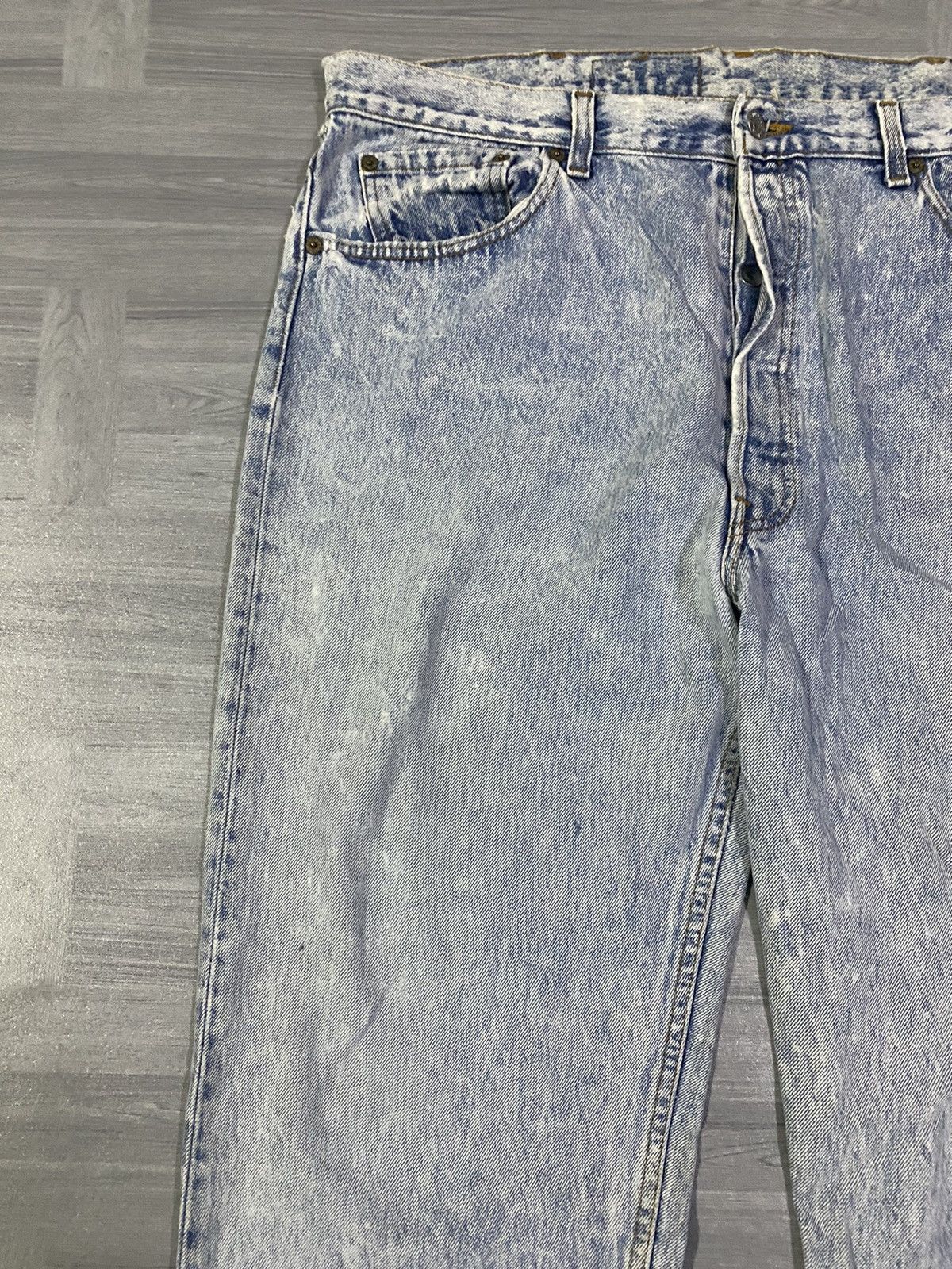 Levi's Vintage USA Levis 501 Distressed Light Wash Jeans Size US 40 / EU 56 - 5 Thumbnail