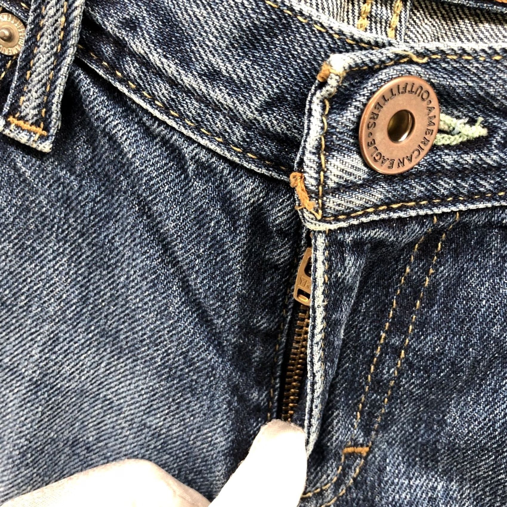 American Eagle Outfitters VINTAGE American Eagle Favorite Flare Jeans Womens Size 2 Blue Mid Rise Distressed Jeans Women 2 Flared Vintage AE Outfitters Size 26" / US 2 / IT 38 - 5 Thumbnail
